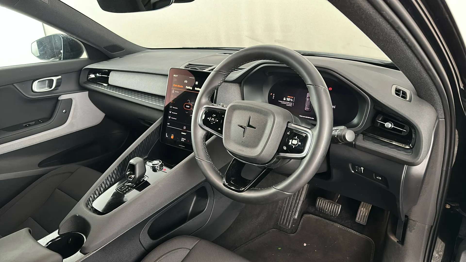 2022 POLESTAR 2 2022 POLESTAR 2