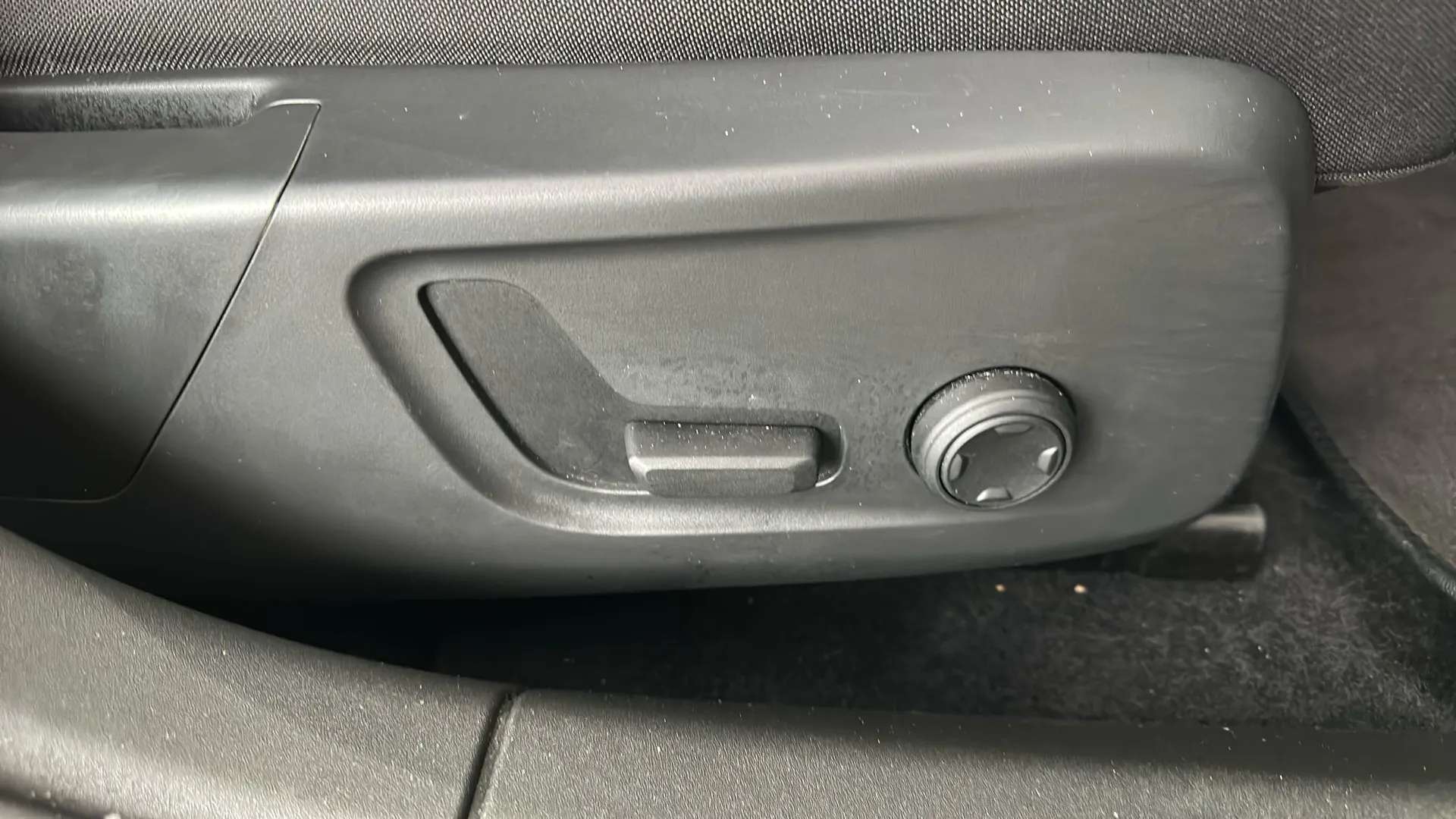 2022 POLESTAR 2 2022 POLESTAR 2