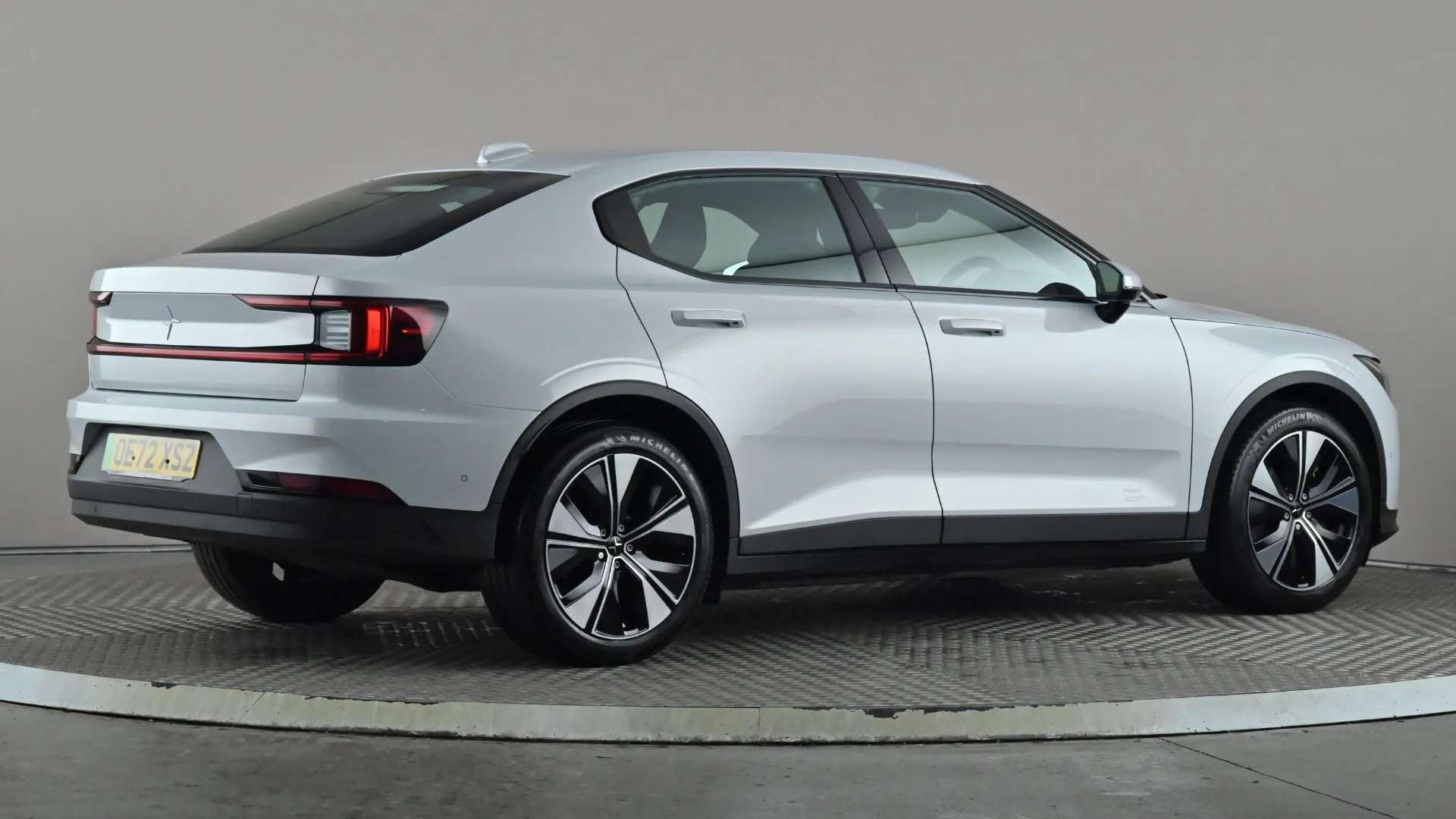 2023 POLESTAR 2 2023 POLESTAR 2