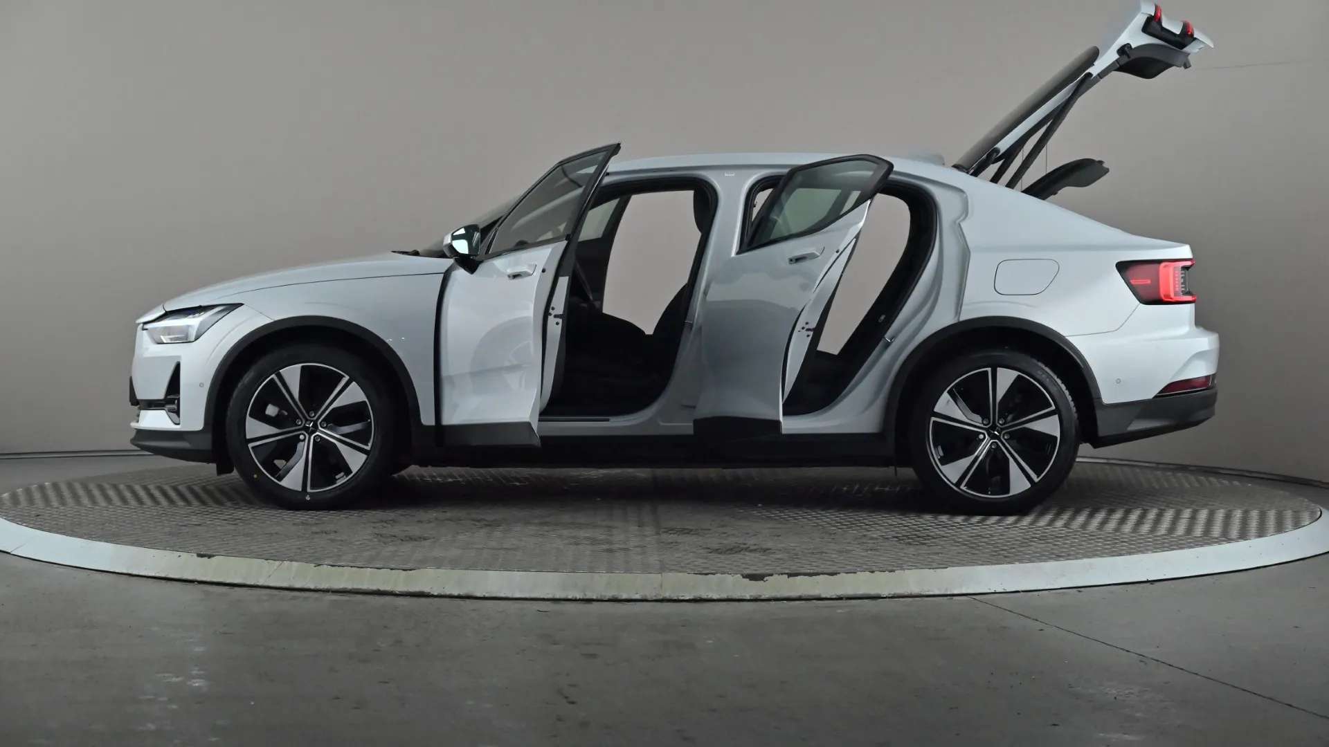 2023 POLESTAR 2 2023 POLESTAR 2