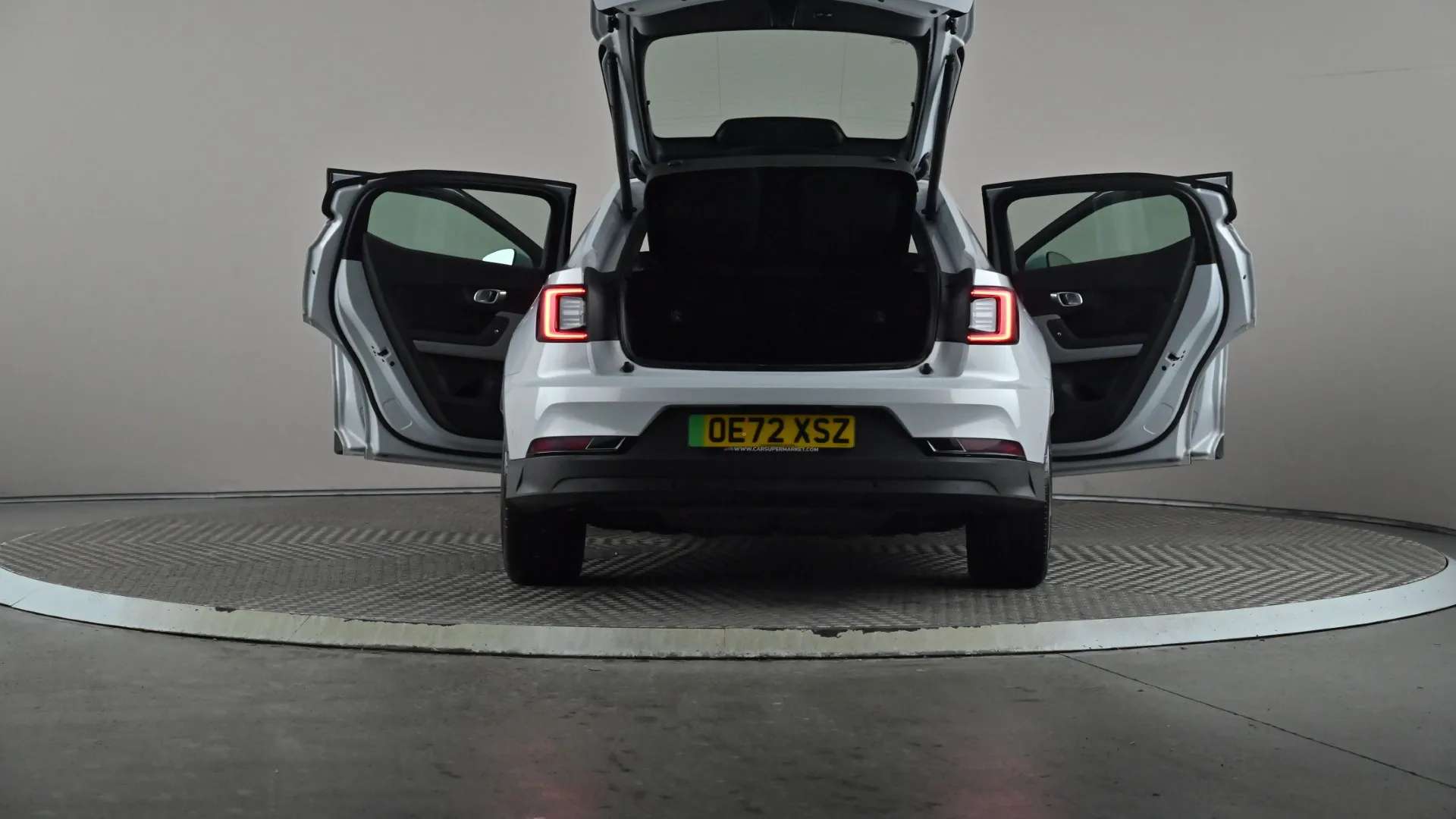 2023 POLESTAR 2 2023 POLESTAR 2