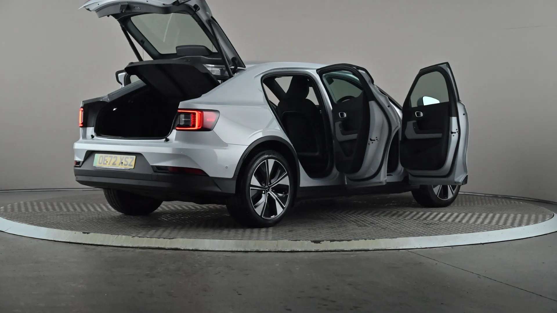 2023 POLESTAR 2 2023 POLESTAR 2