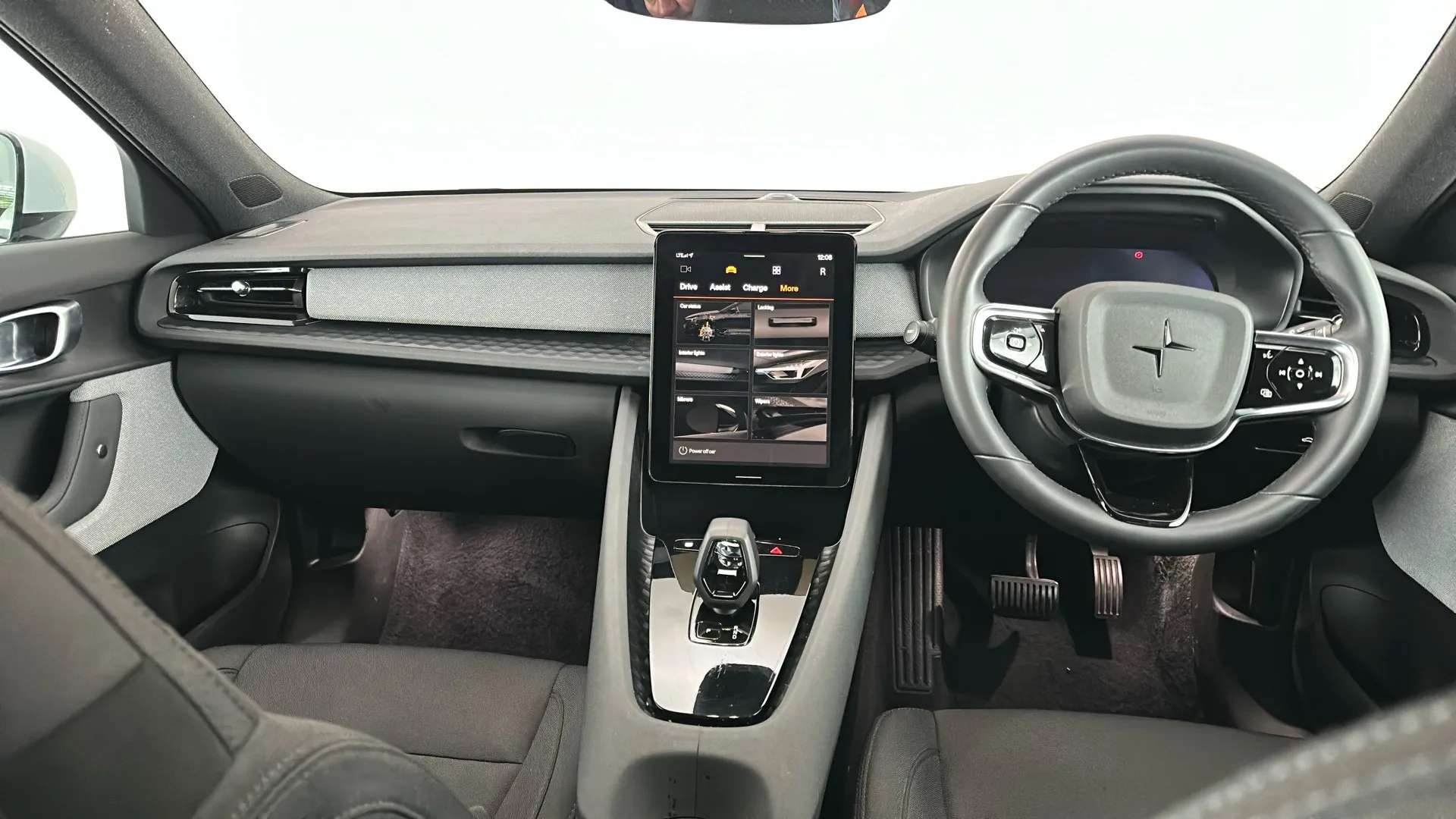 2023 POLESTAR 2 2023 POLESTAR 2