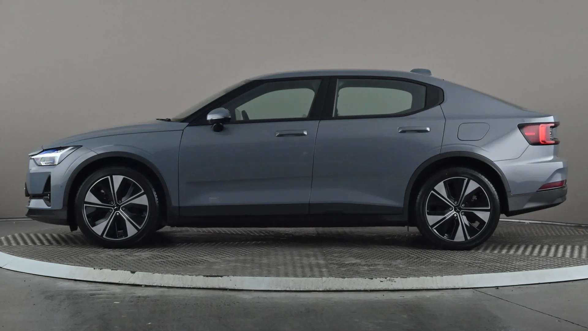2023 POLESTAR 2 2023 POLESTAR 2