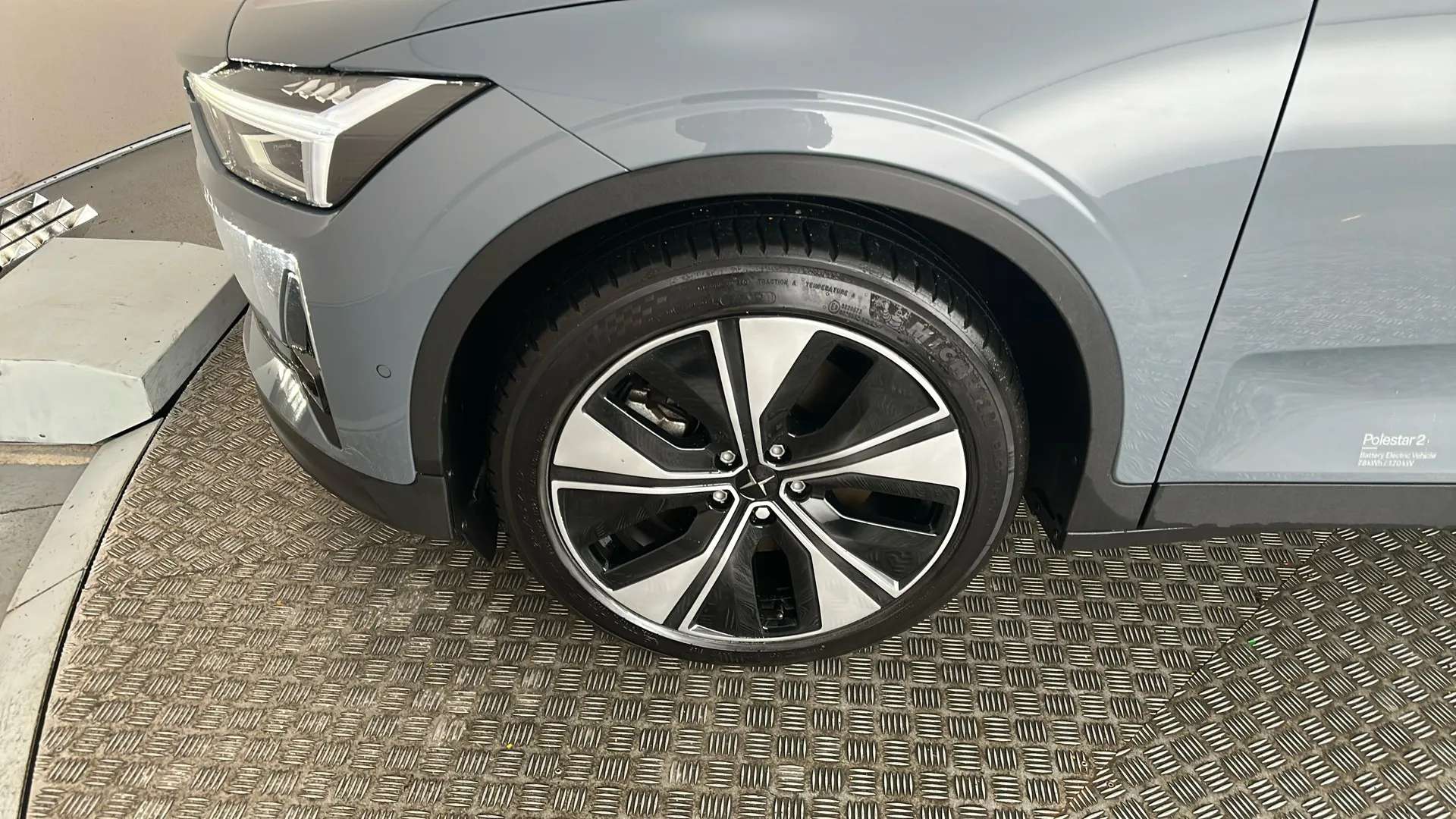 2023 POLESTAR 2 2023 POLESTAR 2