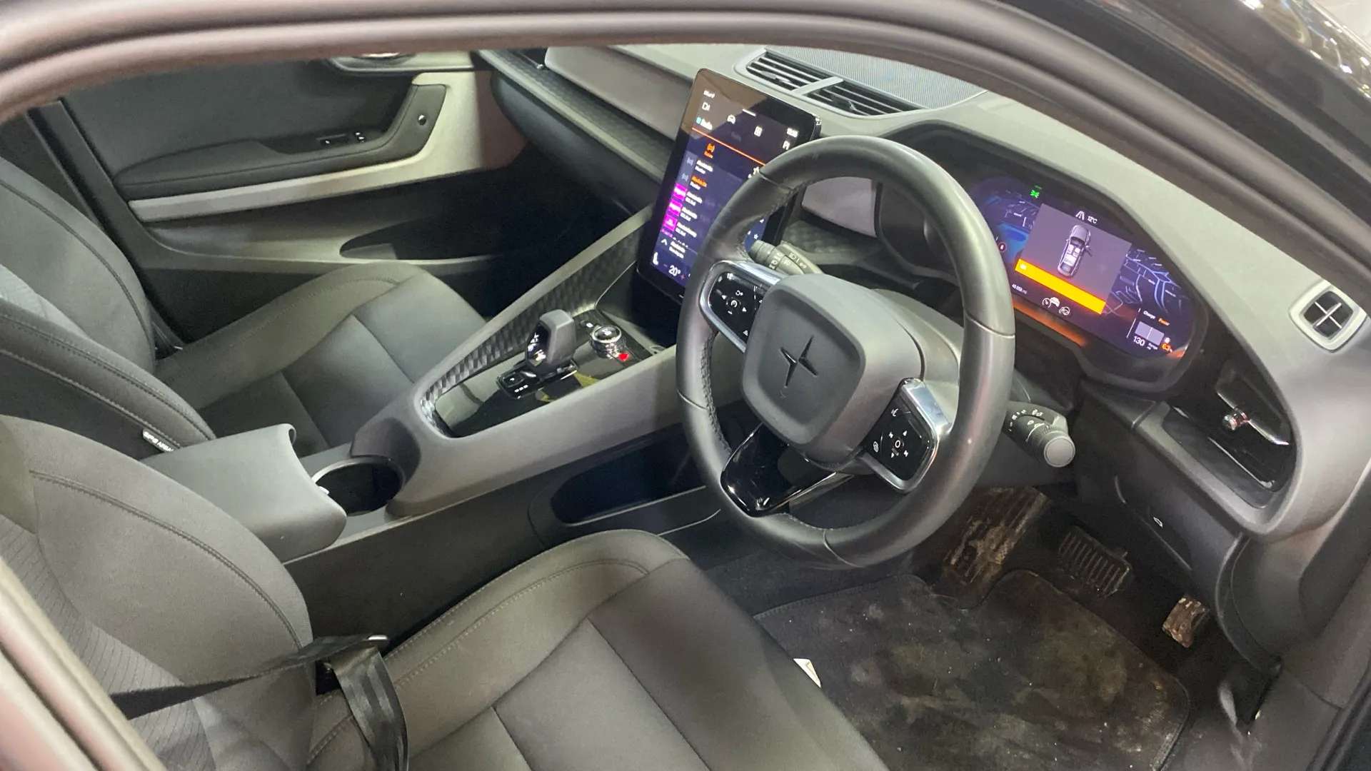 A 2023 POLESTAR 2 170kW 78kWh Long Range Single motor Auto A 2023 POLESTAR 2 170kW 78kWh Long Range Single motor Auto