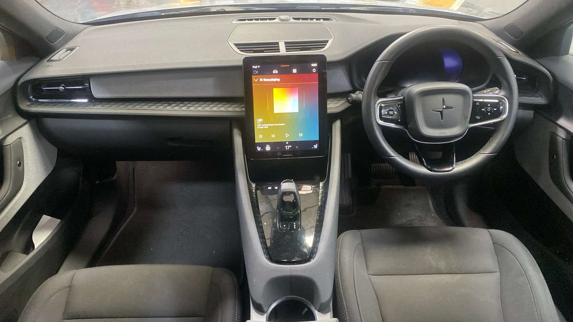 A 2023 POLESTAR 2 170kW 78kWh Long Range Single motor Auto A 2023 POLESTAR 2 170kW 78kWh Long Range Single motor Auto