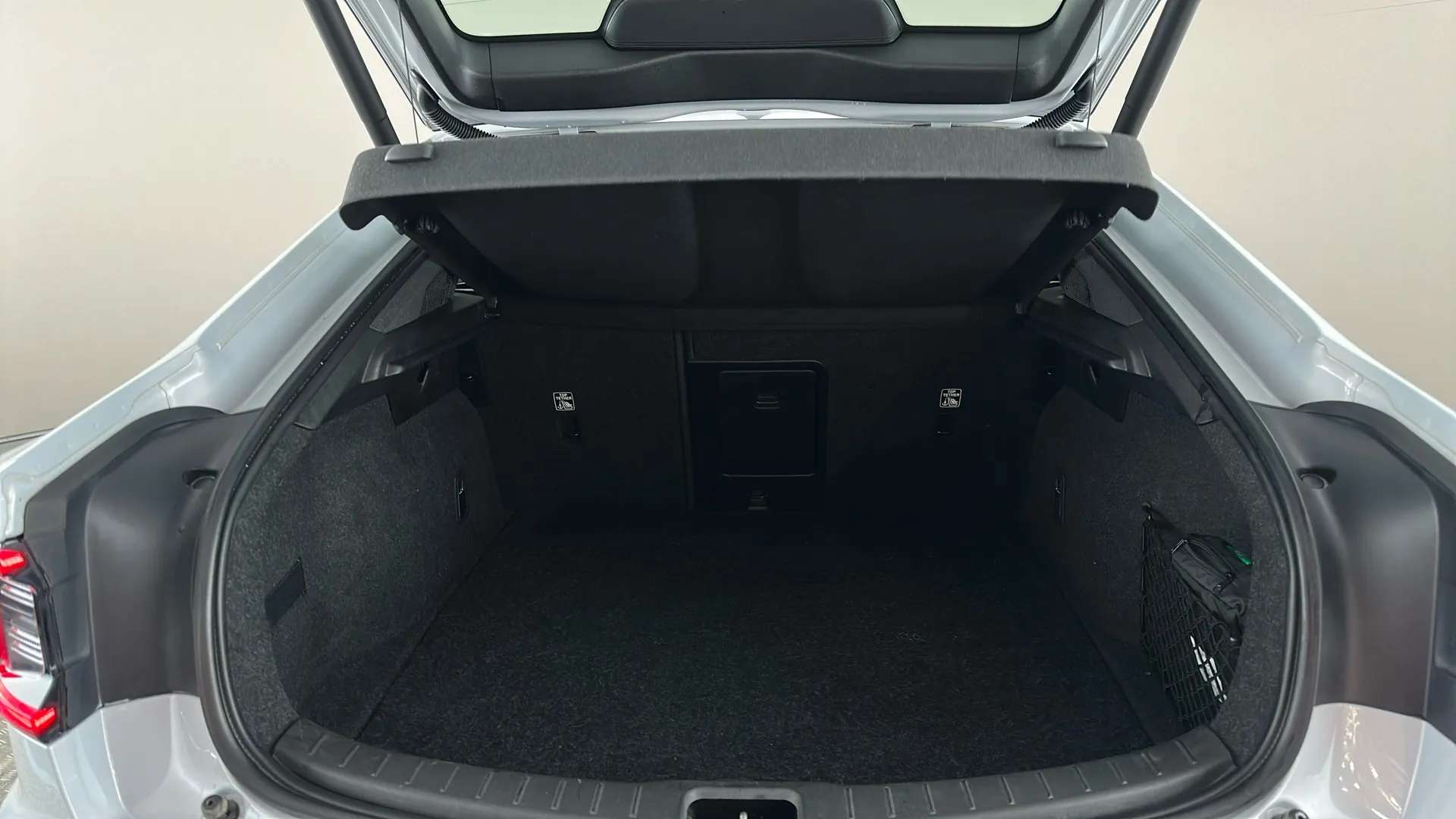 2023 POLESTAR 2 2023 POLESTAR 2