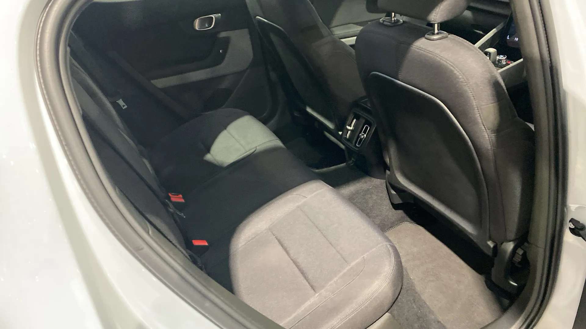 2023 POLESTAR 2 2023 POLESTAR 2