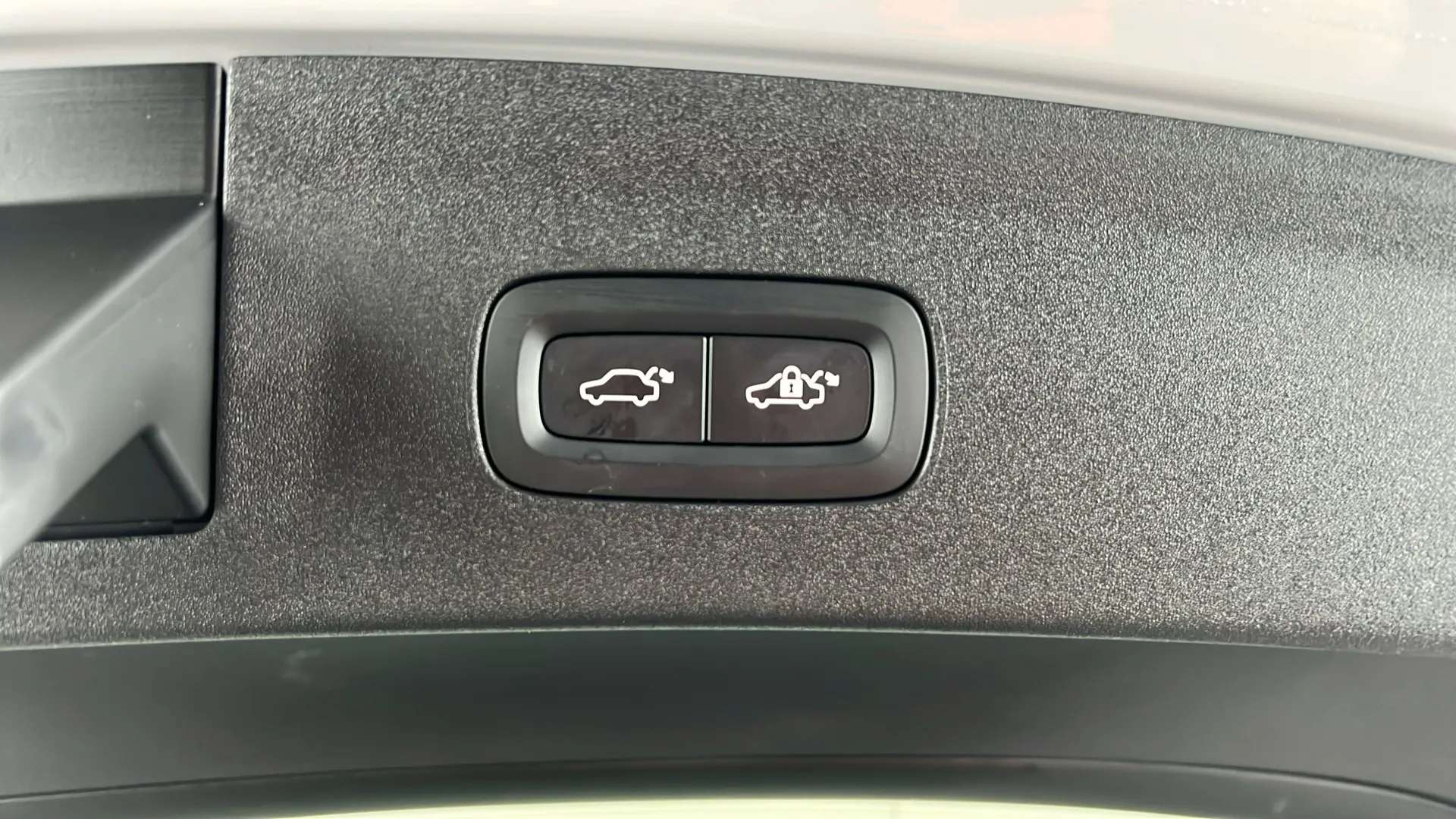 2023 POLESTAR 2 2023 POLESTAR 2