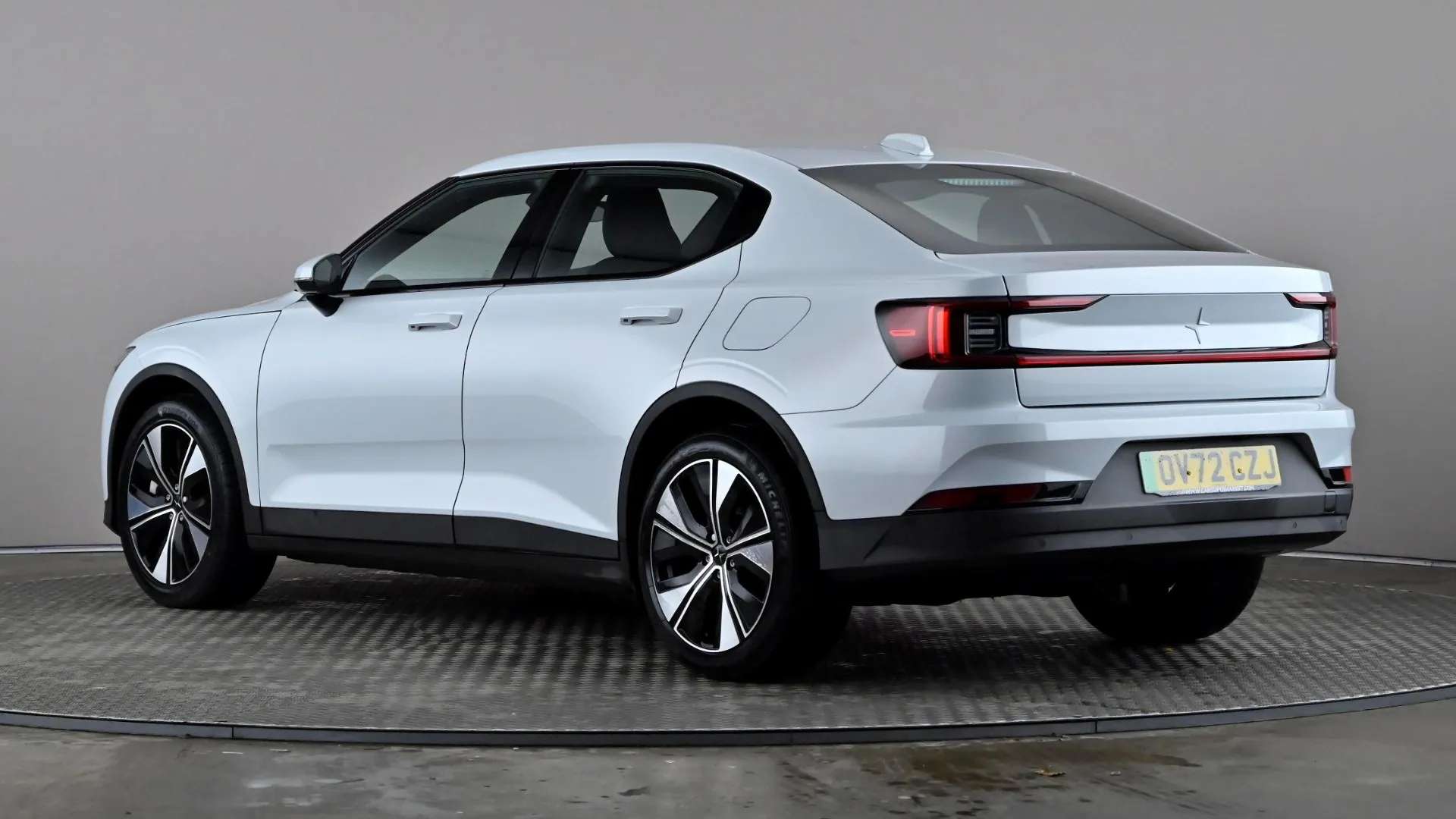 A 2022 POLESTAR 2 170kW 69kWh Standard Range Single motor Auto A 2022 POLESTAR 2 170kW 69kWh Standard Range Single motor Auto