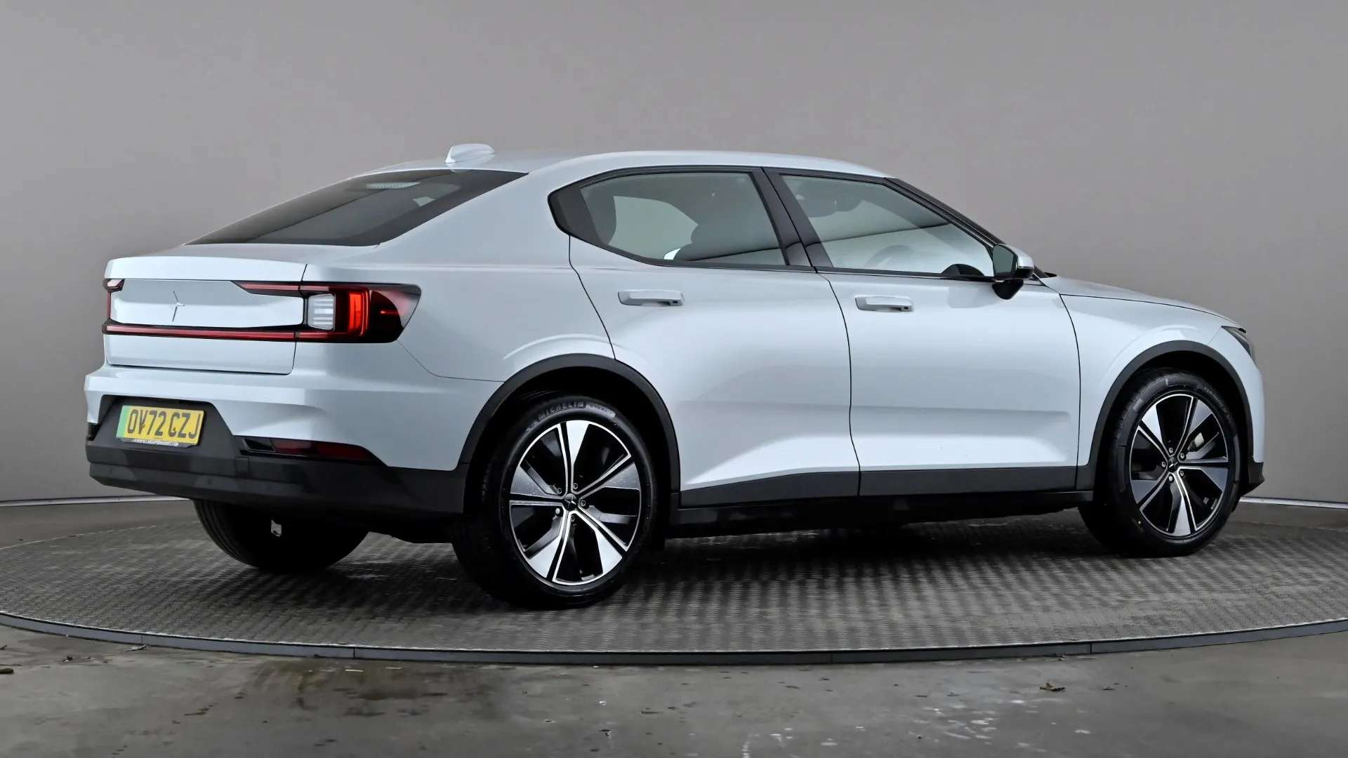 2022 POLESTAR 2 2022 POLESTAR 2