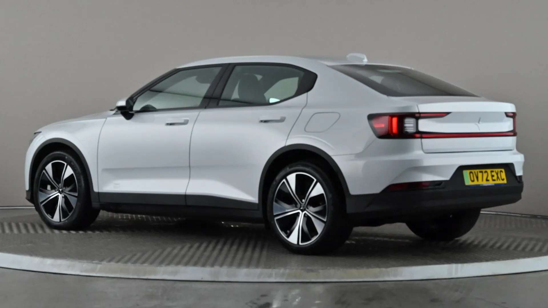 A 2022 POLESTAR 2 170kW 69kWh Standard Range Single motor Auto A 2022 POLESTAR 2 170kW 69kWh Standard Range Single motor Auto