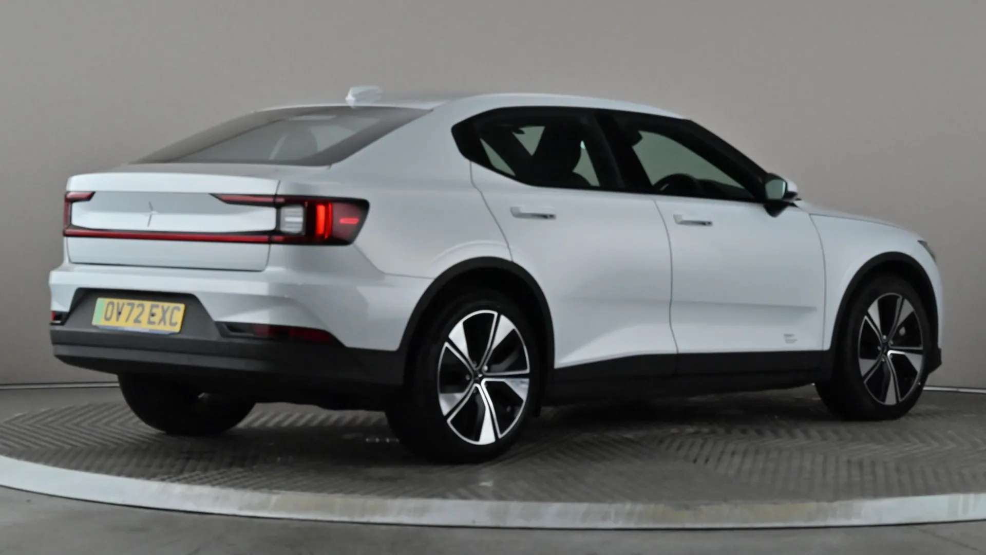 2022 POLESTAR 2 2022 POLESTAR 2