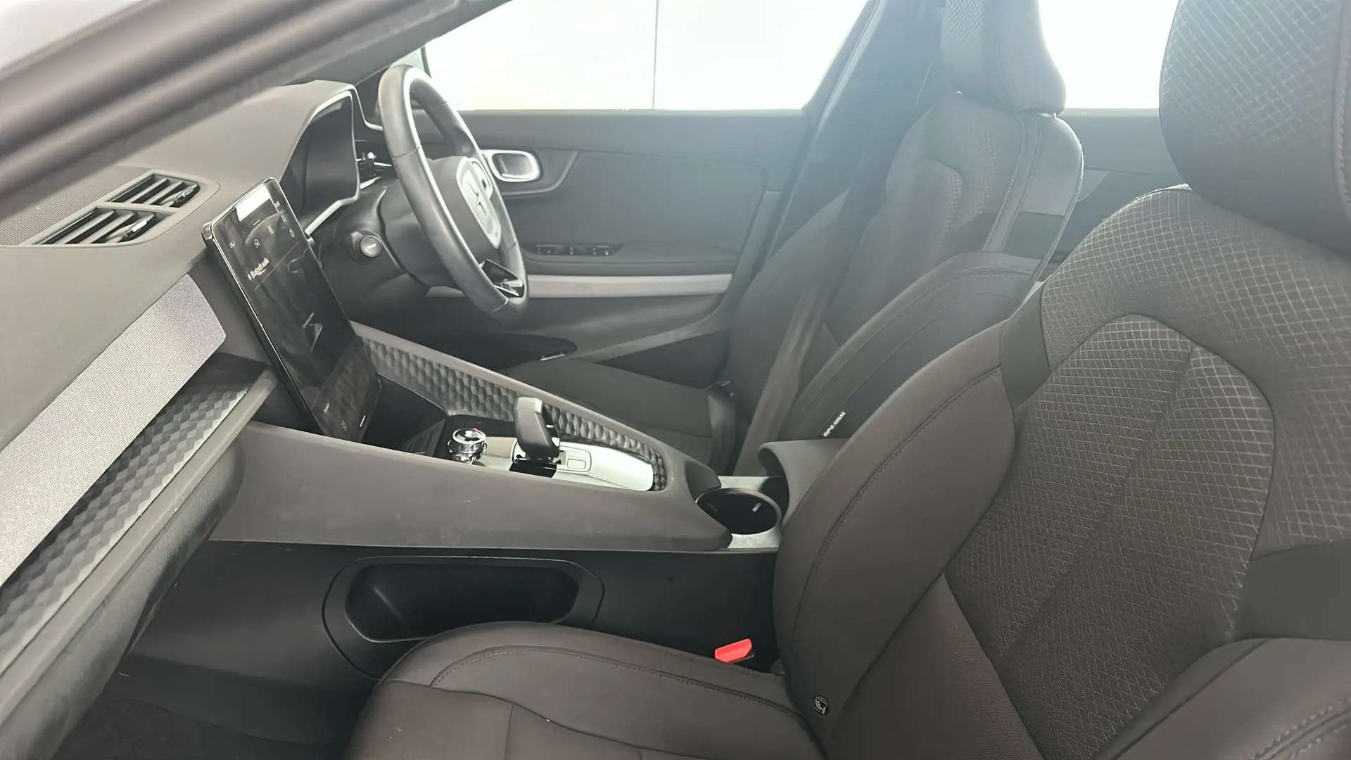 2022 POLESTAR 2 2022 POLESTAR 2