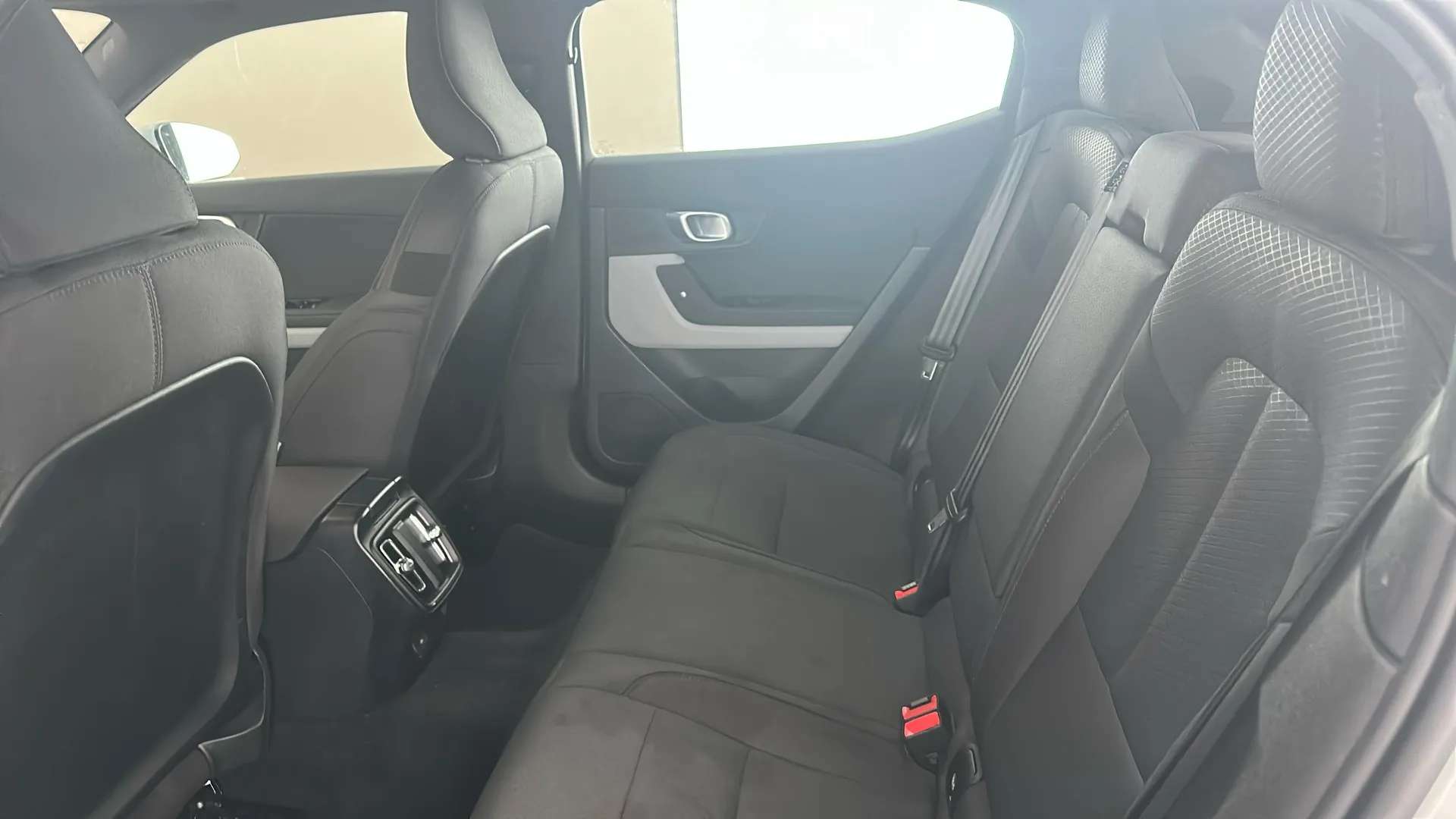 2022 POLESTAR 2 2022 POLESTAR 2