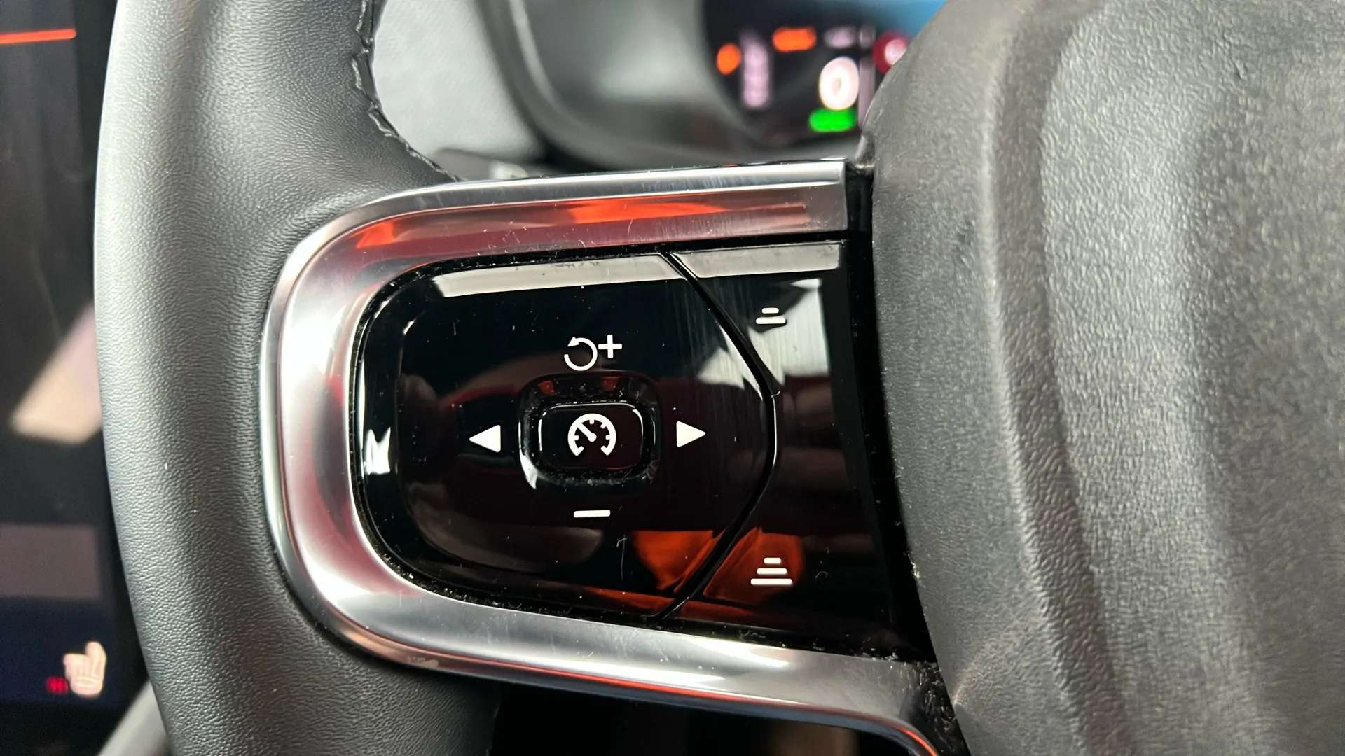 2022 POLESTAR 2 2022 POLESTAR 2