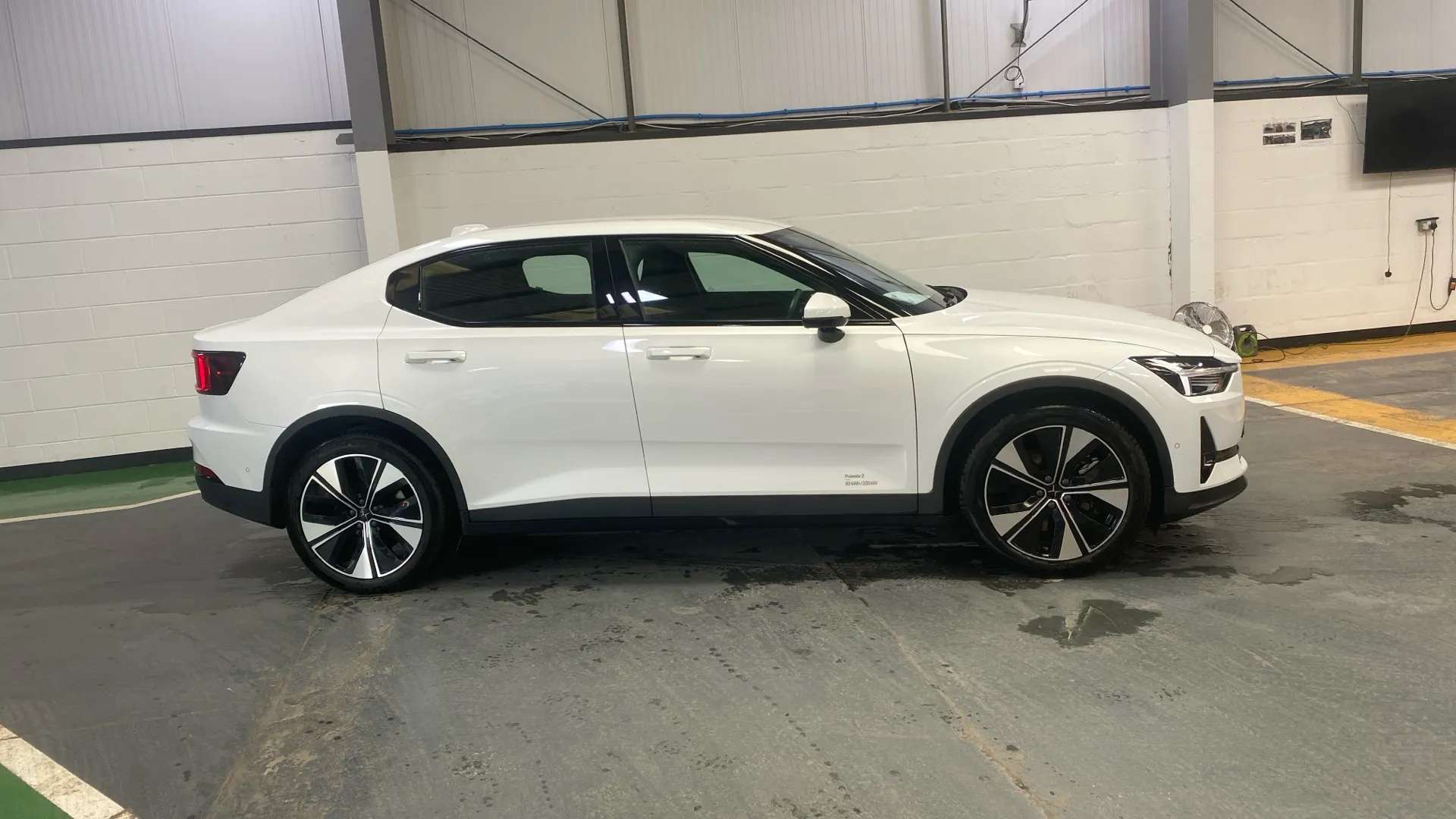 2023 POLESTAR 2 2023 POLESTAR 2