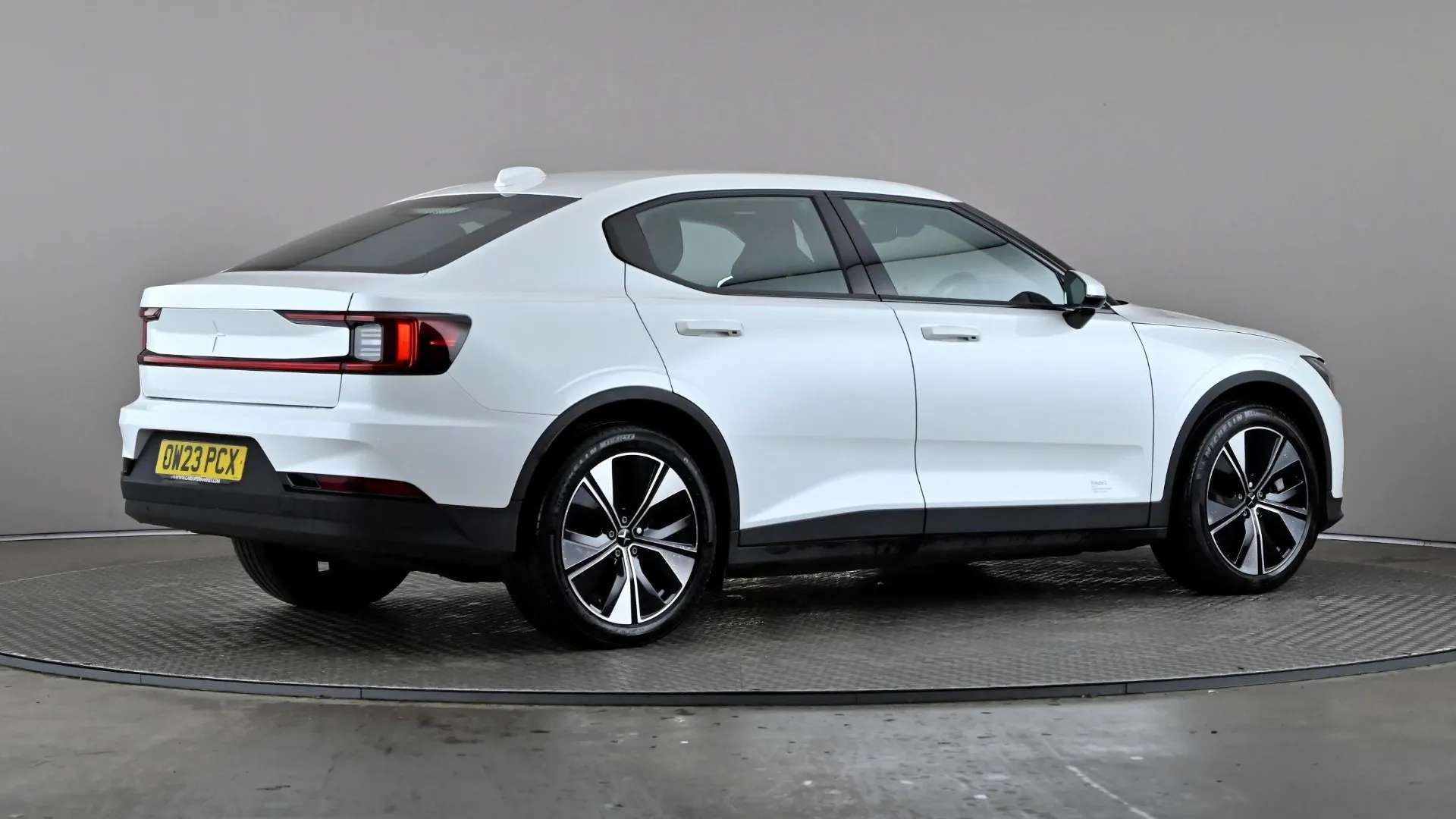 2023 POLESTAR 2 2023 POLESTAR 2