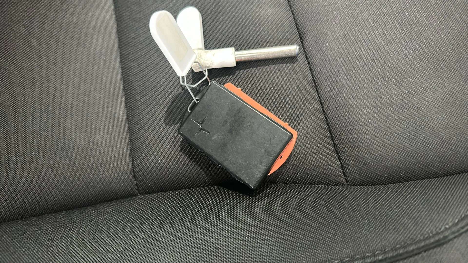 2023 POLESTAR 2 2023 POLESTAR 2