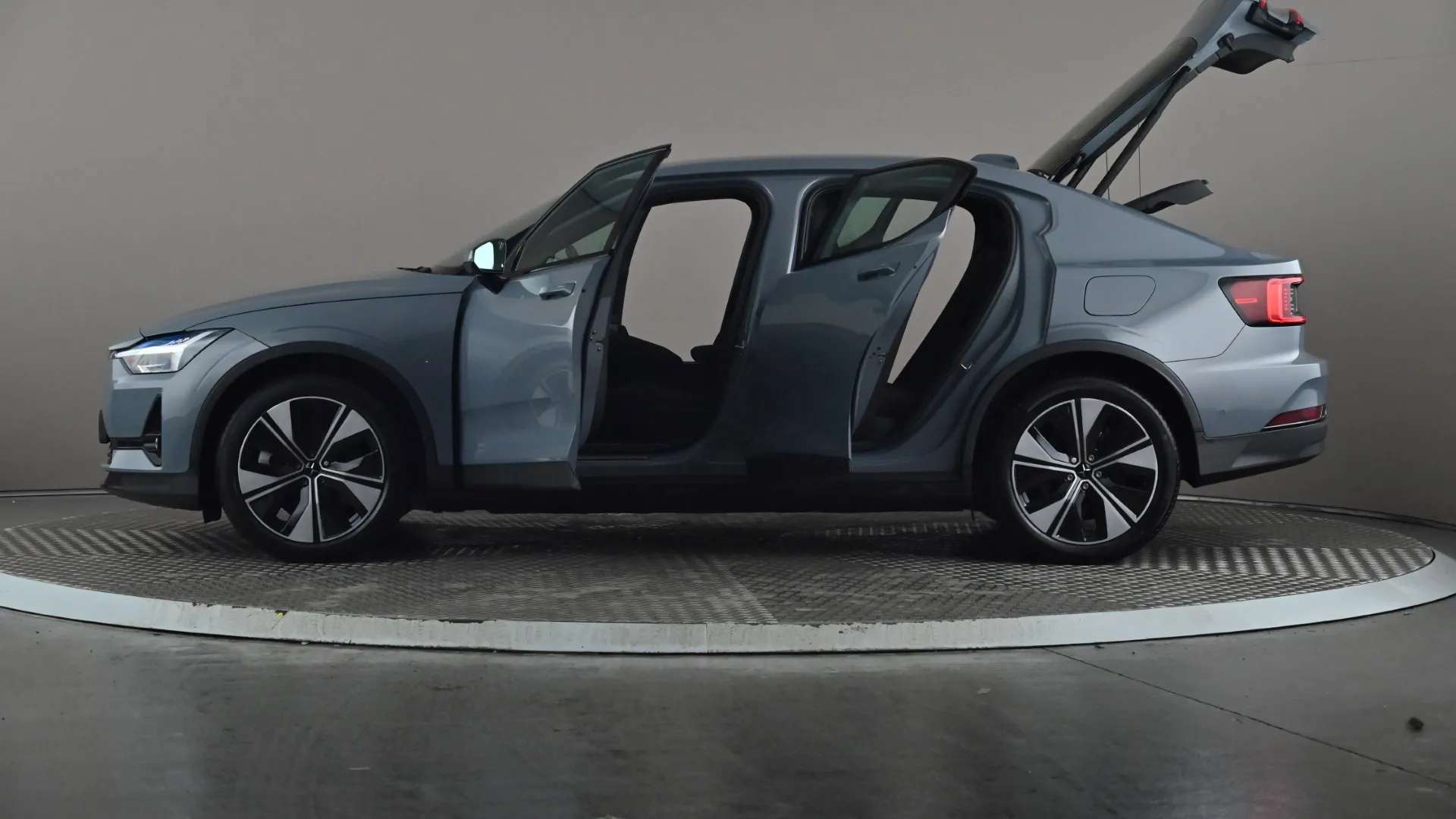 2023 POLESTAR 2 2023 POLESTAR 2