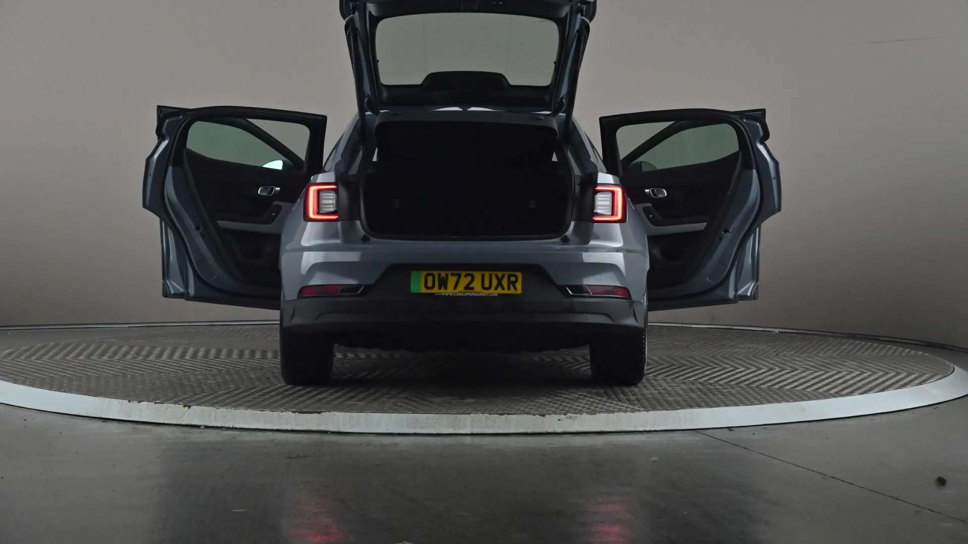 2023 POLESTAR 2 2023 POLESTAR 2