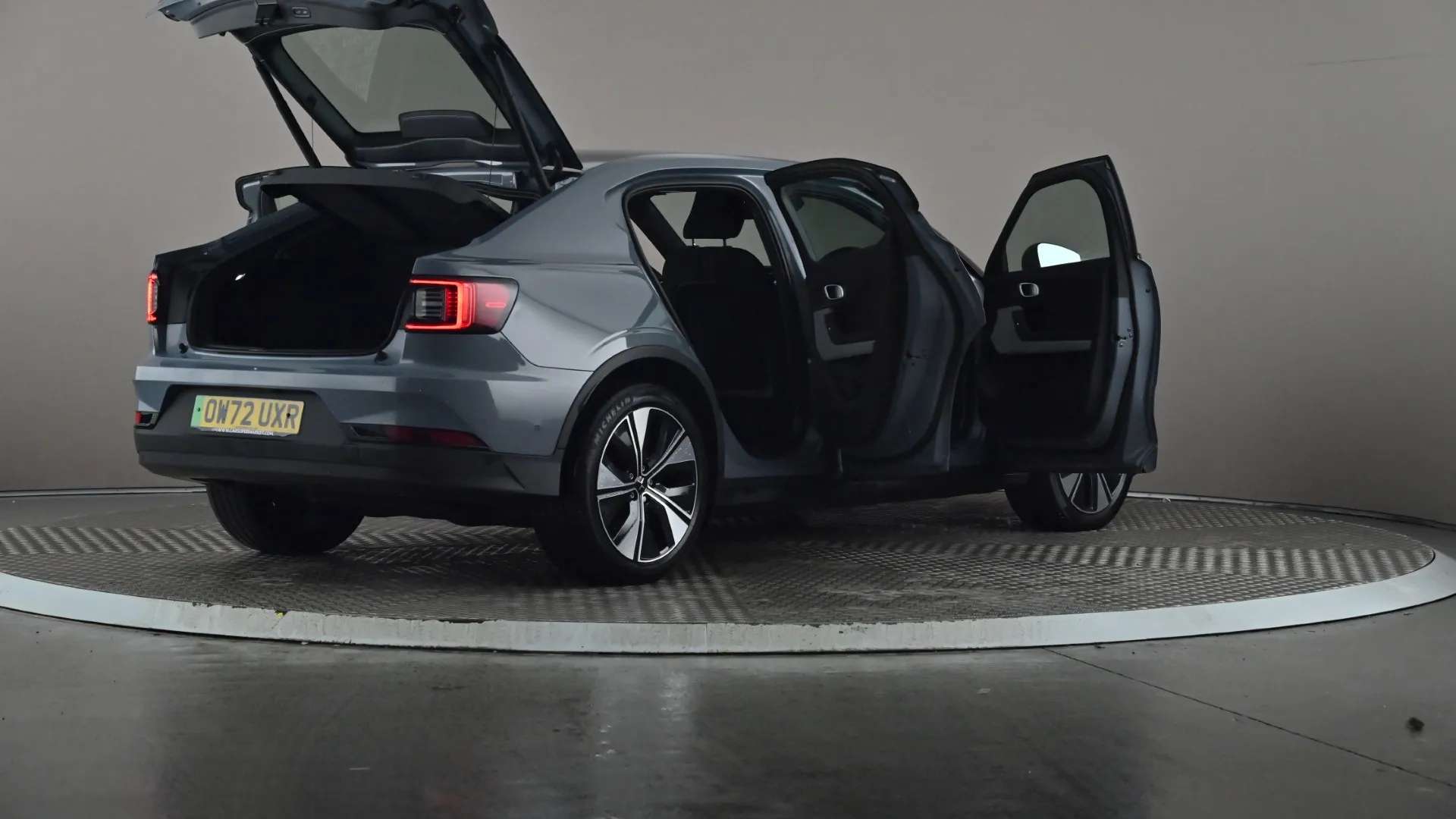 2023 POLESTAR 2 2023 POLESTAR 2