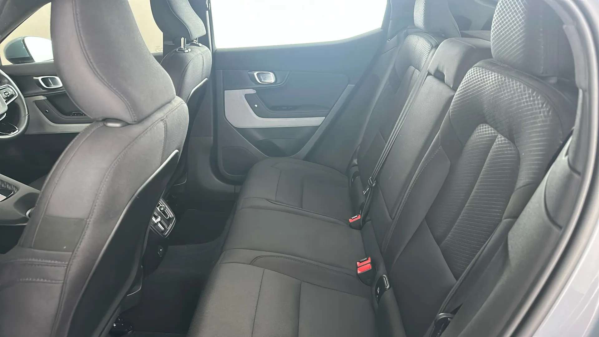 2023 POLESTAR 2 2023 POLESTAR 2