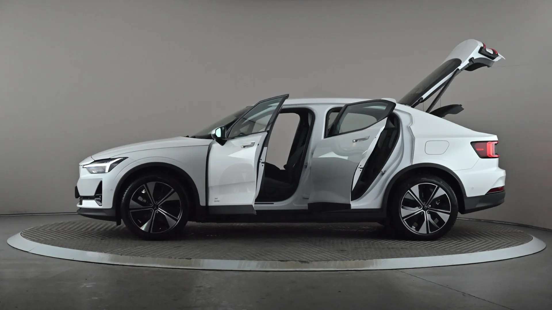 2024 POLESTAR 2 2024 POLESTAR 2