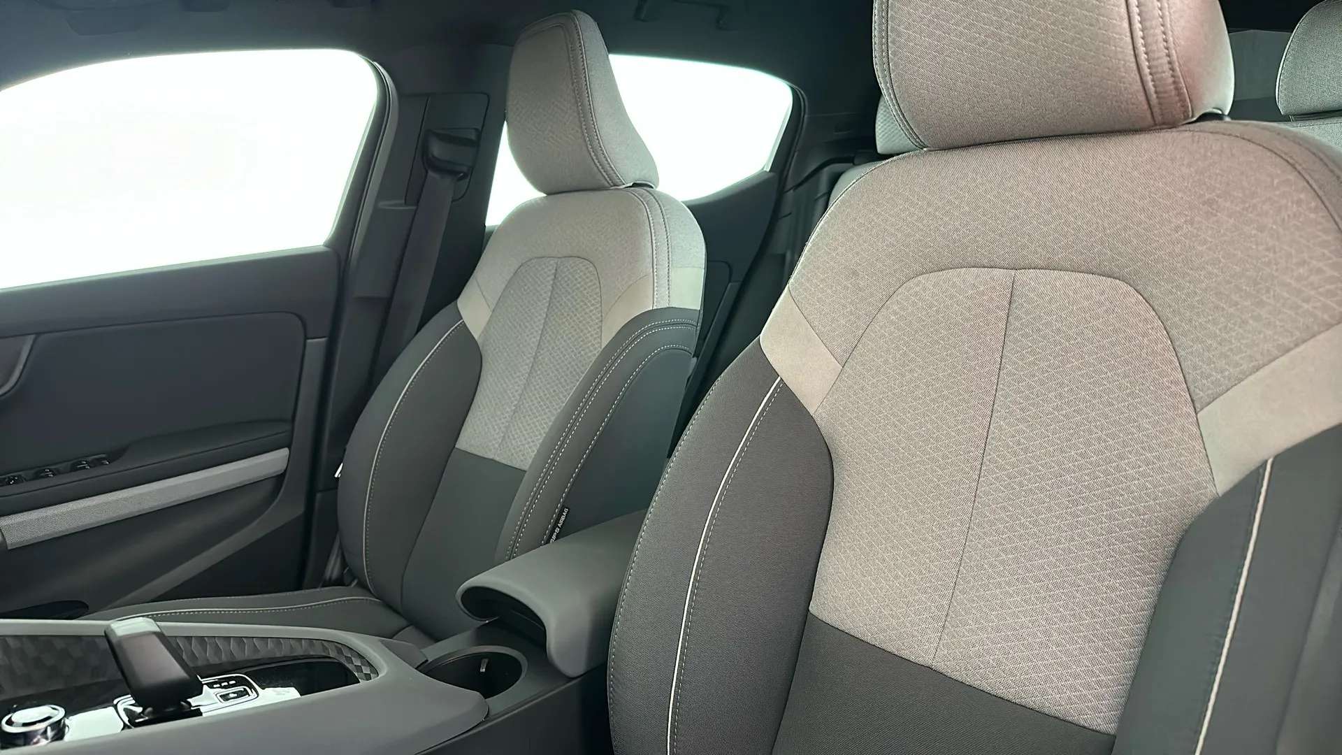 2024 POLESTAR 2 2024 POLESTAR 2