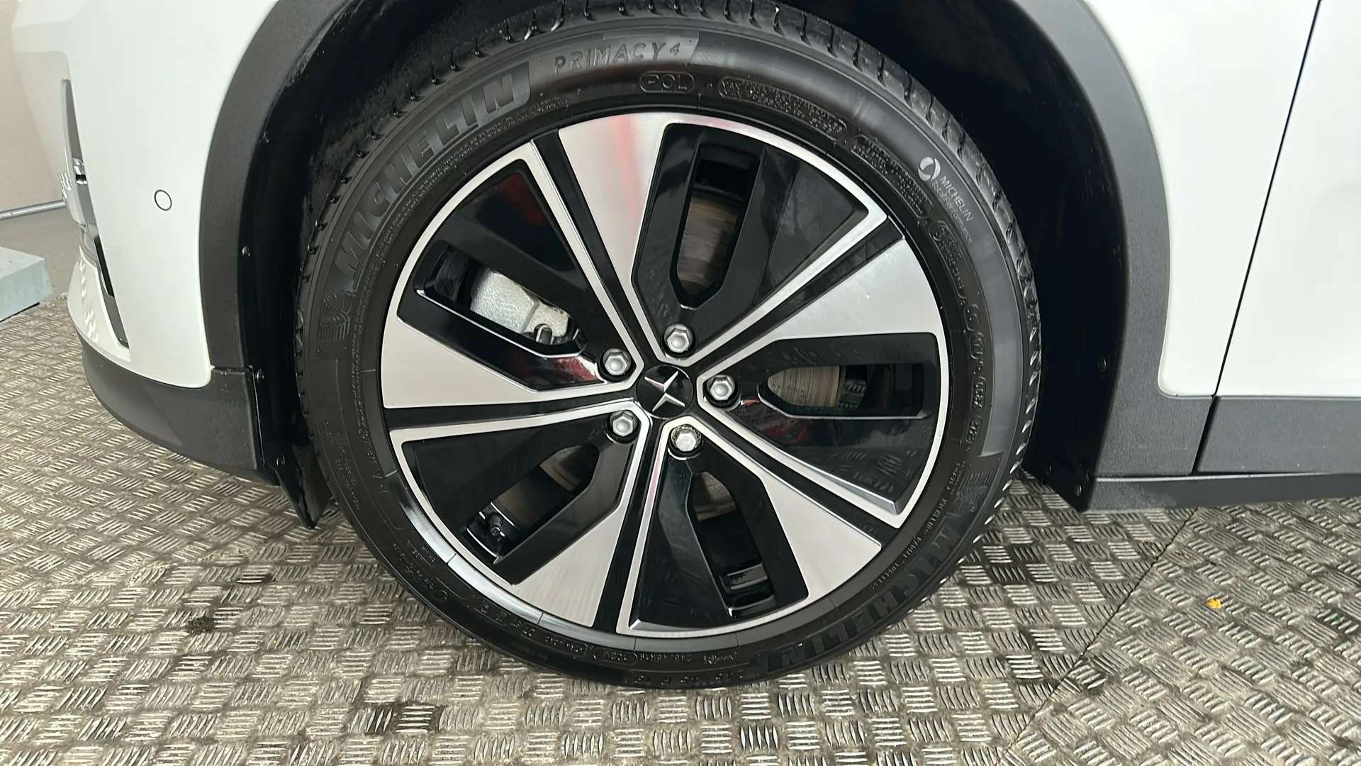 2024 POLESTAR 2 2024 POLESTAR 2