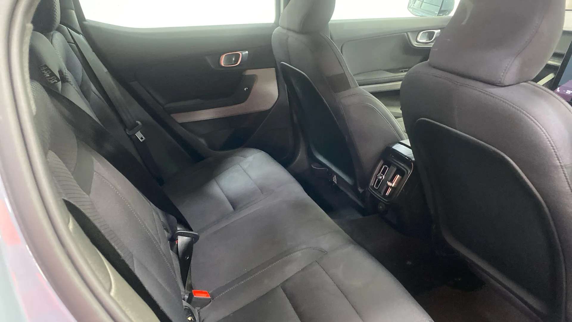 2023 POLESTAR 2 2023 POLESTAR 2