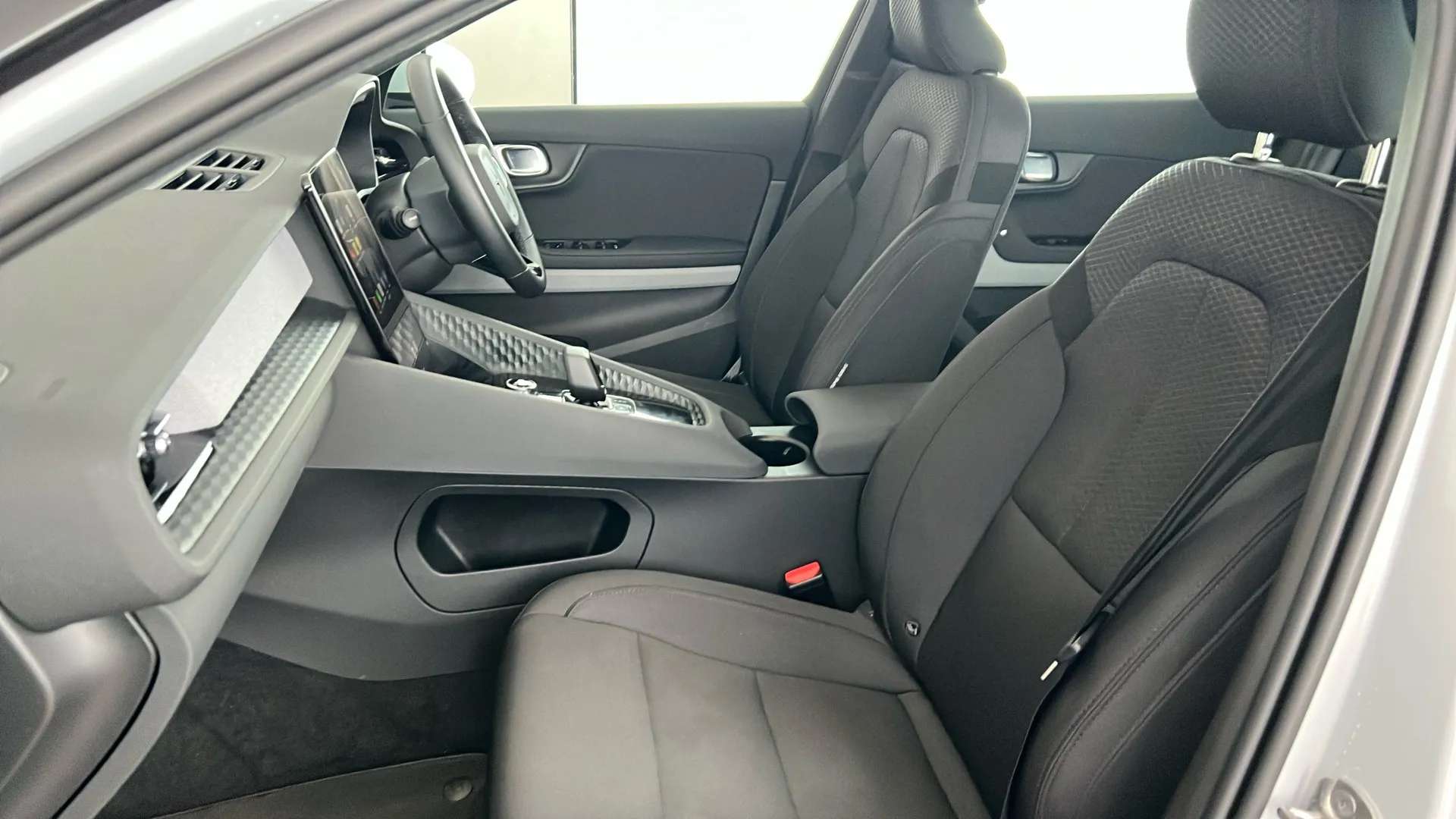 2022 POLESTAR 2 2022 POLESTAR 2