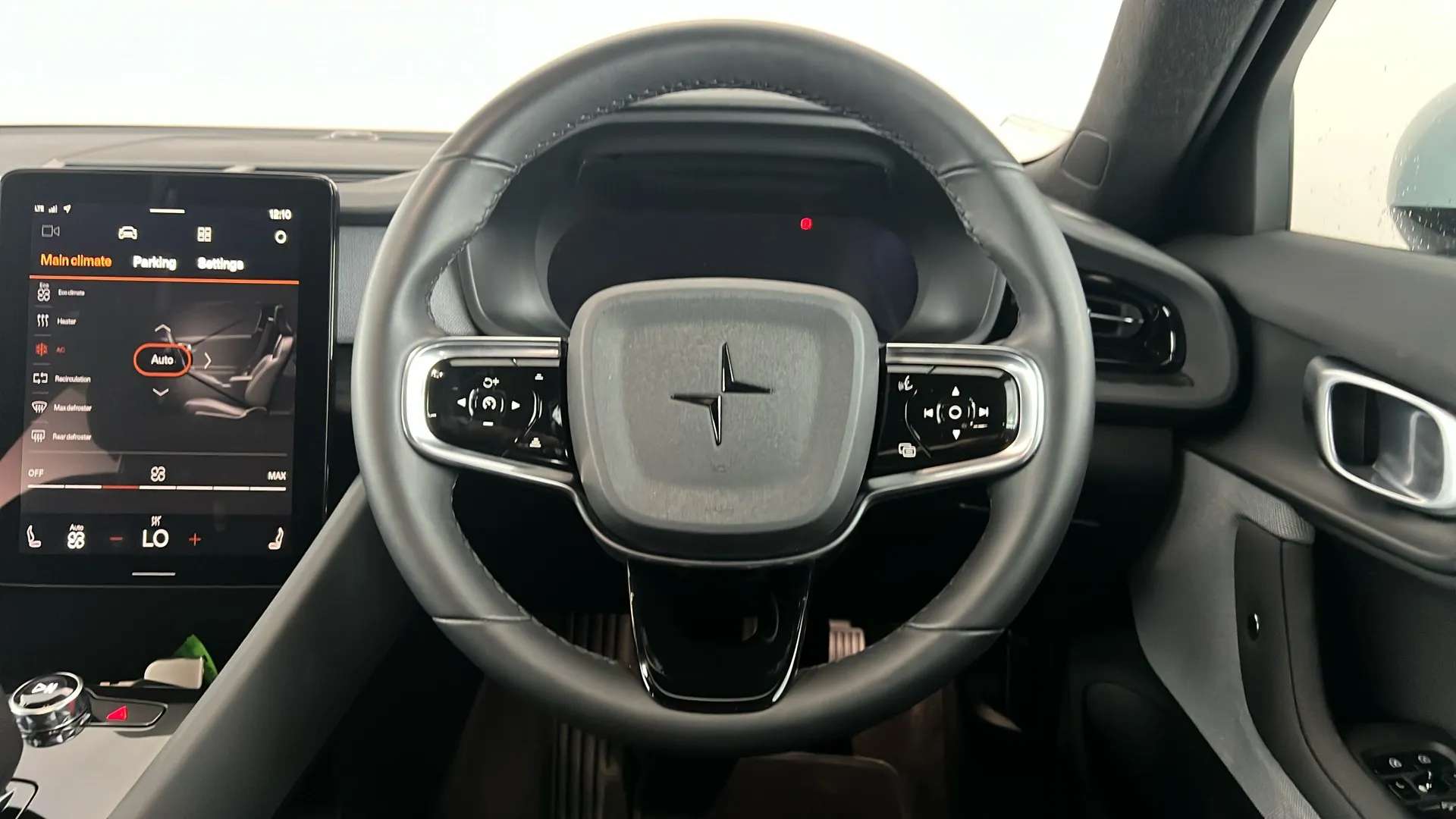 2024 POLESTAR 2 2024 POLESTAR 2