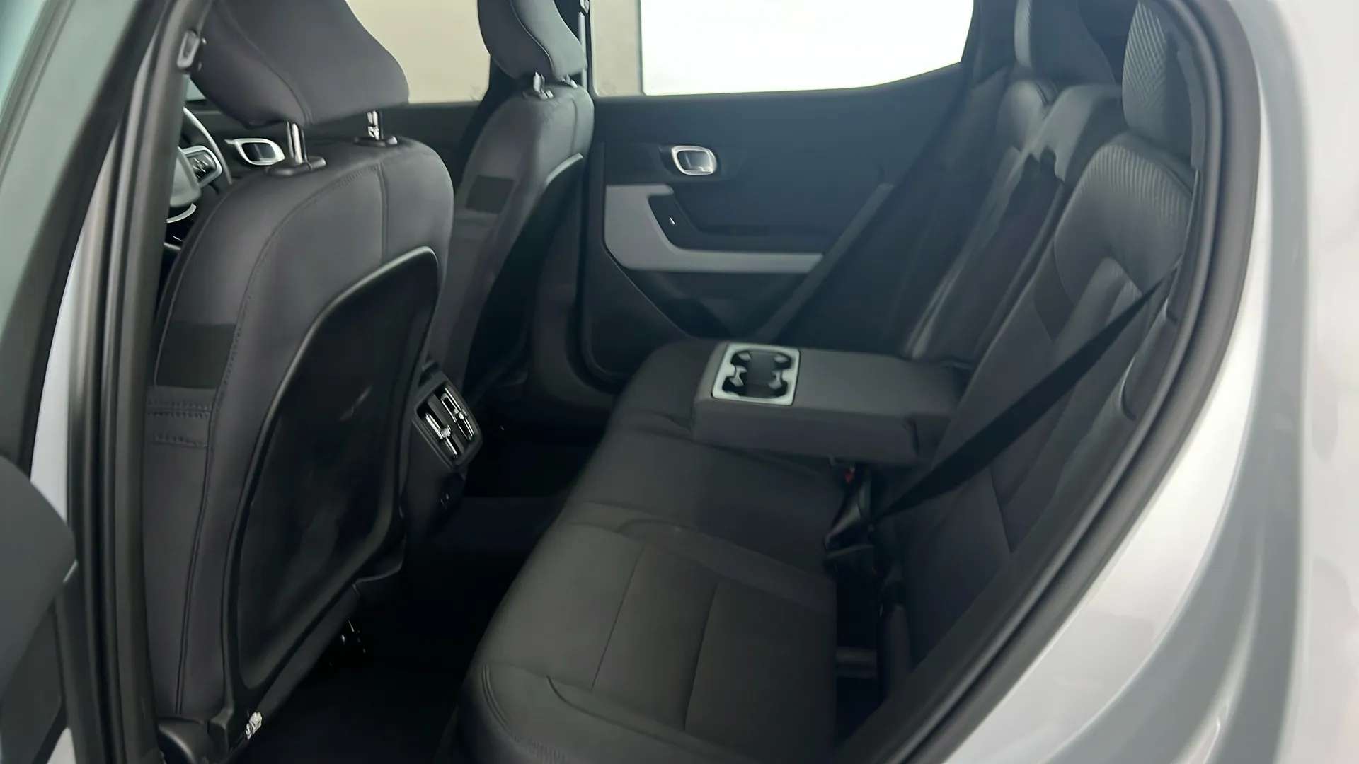 2024 POLESTAR 2 2024 POLESTAR 2