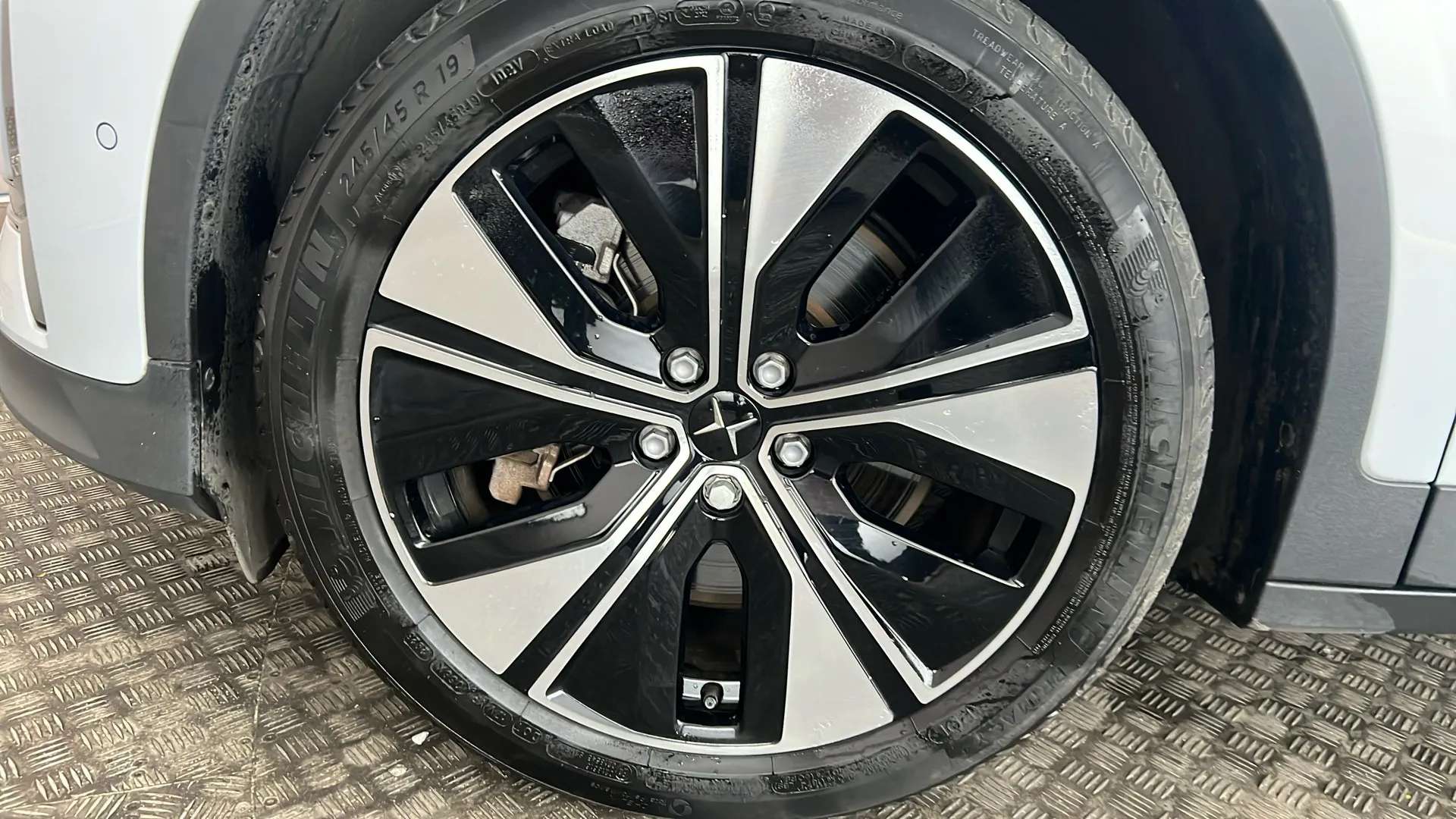 2024 POLESTAR 2 2024 POLESTAR 2