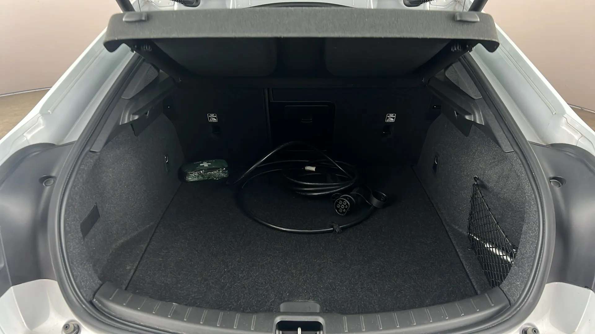 2024 POLESTAR 2 2024 POLESTAR 2