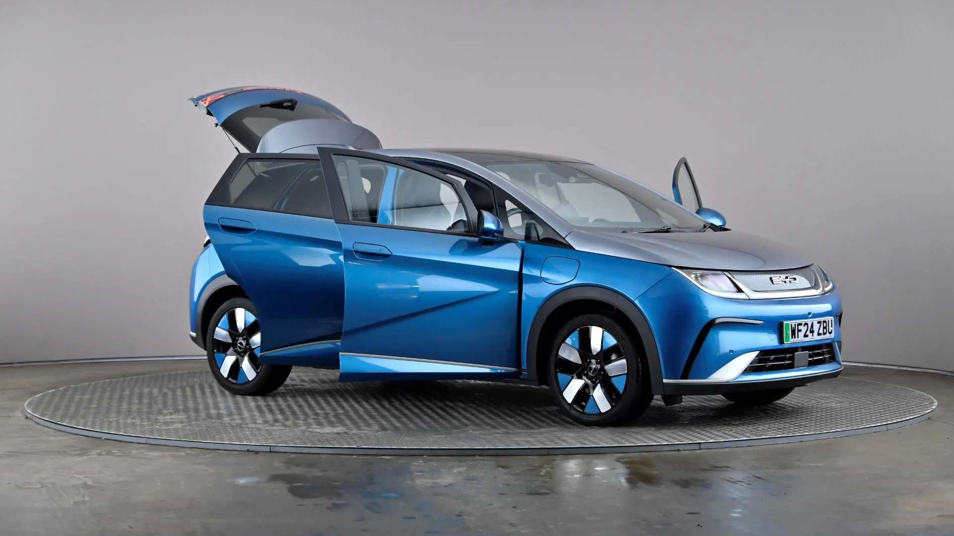 2024 BYD DOLPHIN 2024 BYD DOLPHIN