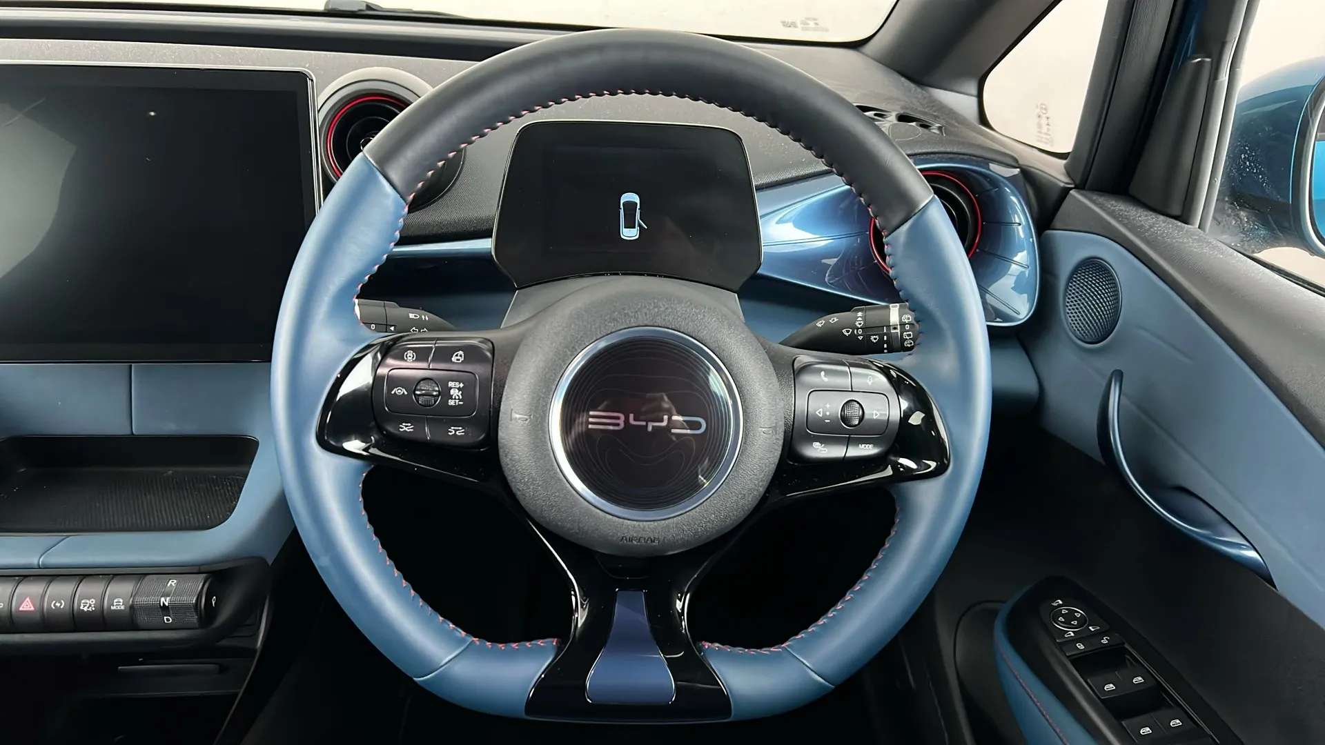 2024 BYD DOLPHIN 2024 BYD DOLPHIN