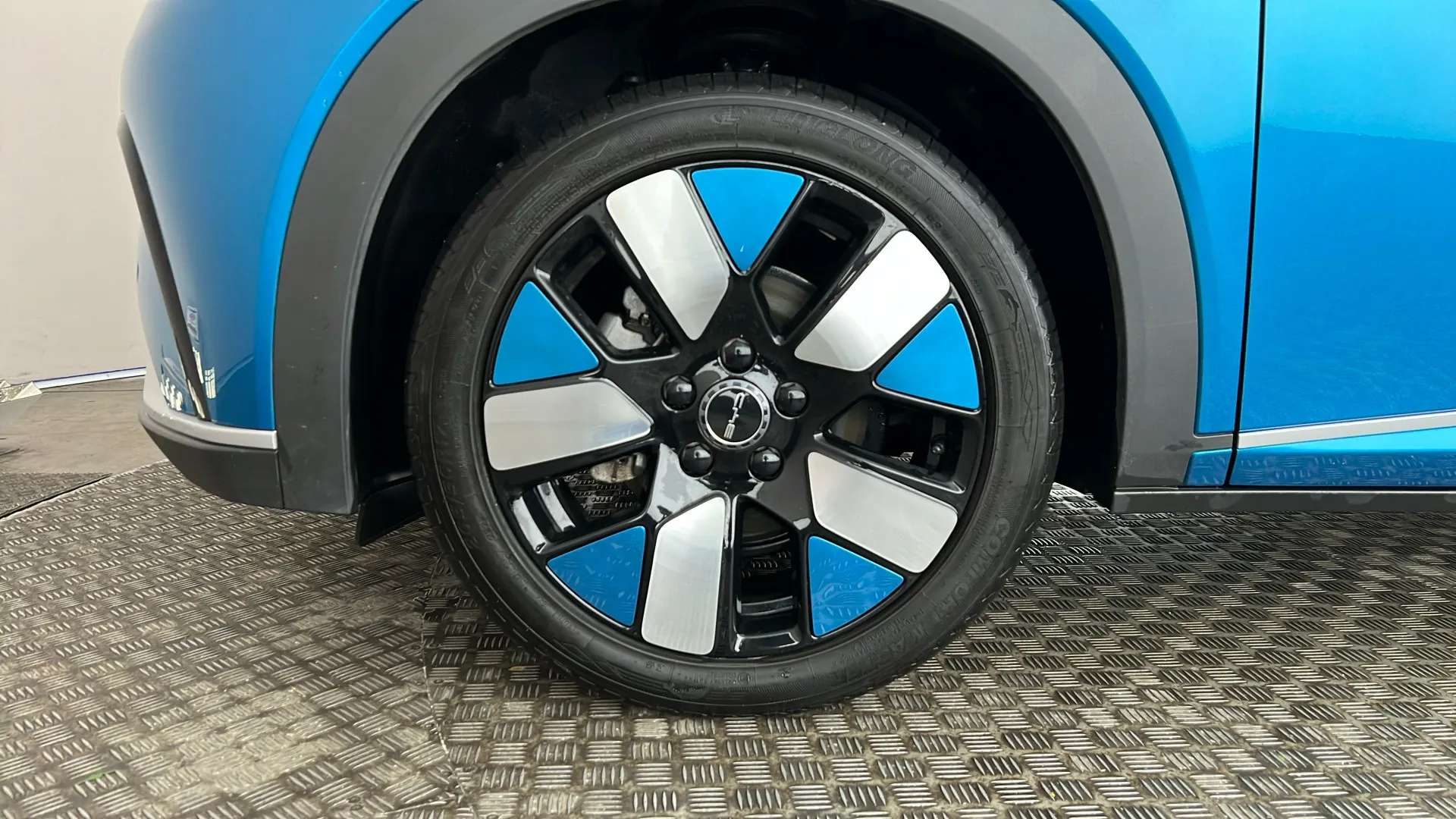 2024 BYD DOLPHIN 2024 BYD DOLPHIN