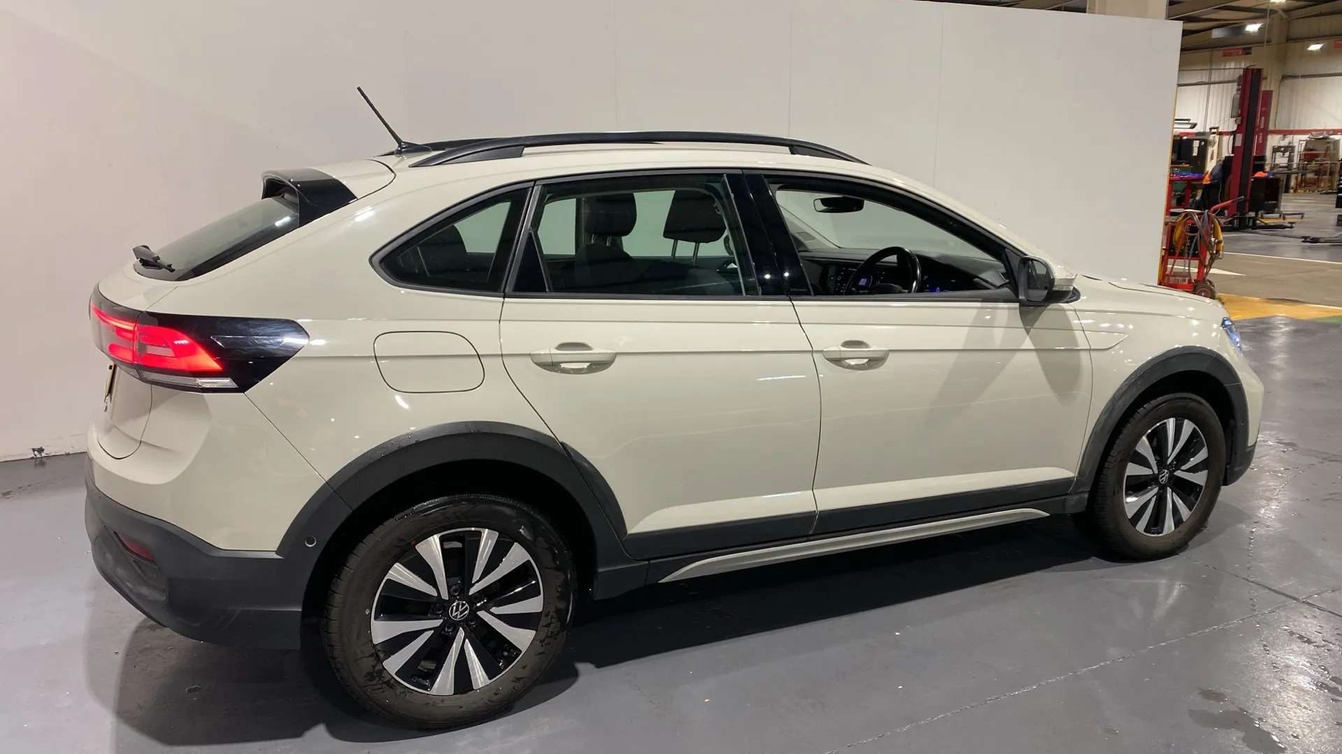 A 2023 VOLKSWAGEN TAIGO 1.0 TSI Life A 2023 VOLKSWAGEN TAIGO 1.0 TSI Life