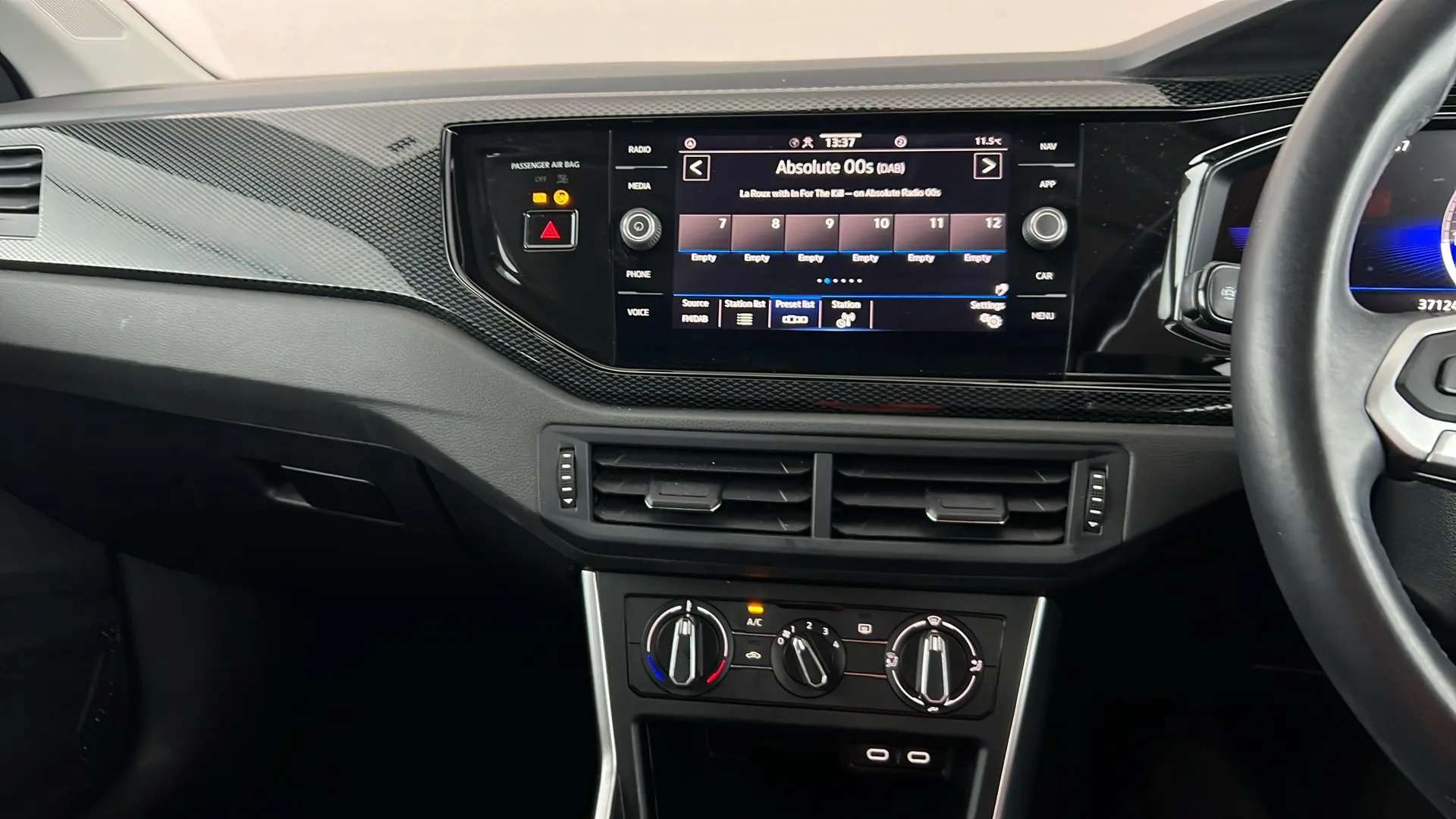 2023 VOLKSWAGEN TAIGO 2023 VOLKSWAGEN TAIGO