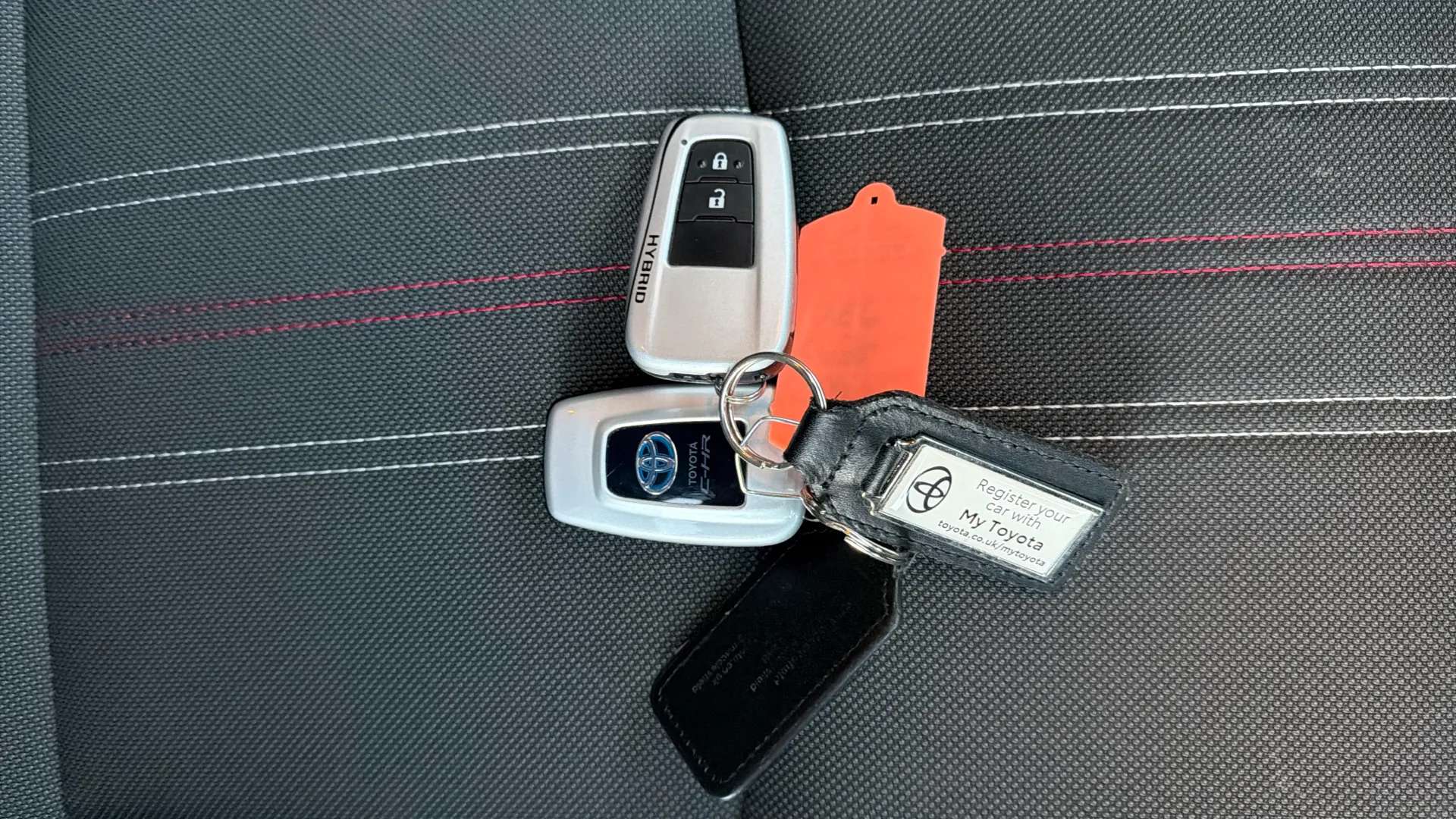 2023 TOYOTA C-HR 2023 TOYOTA C-HR