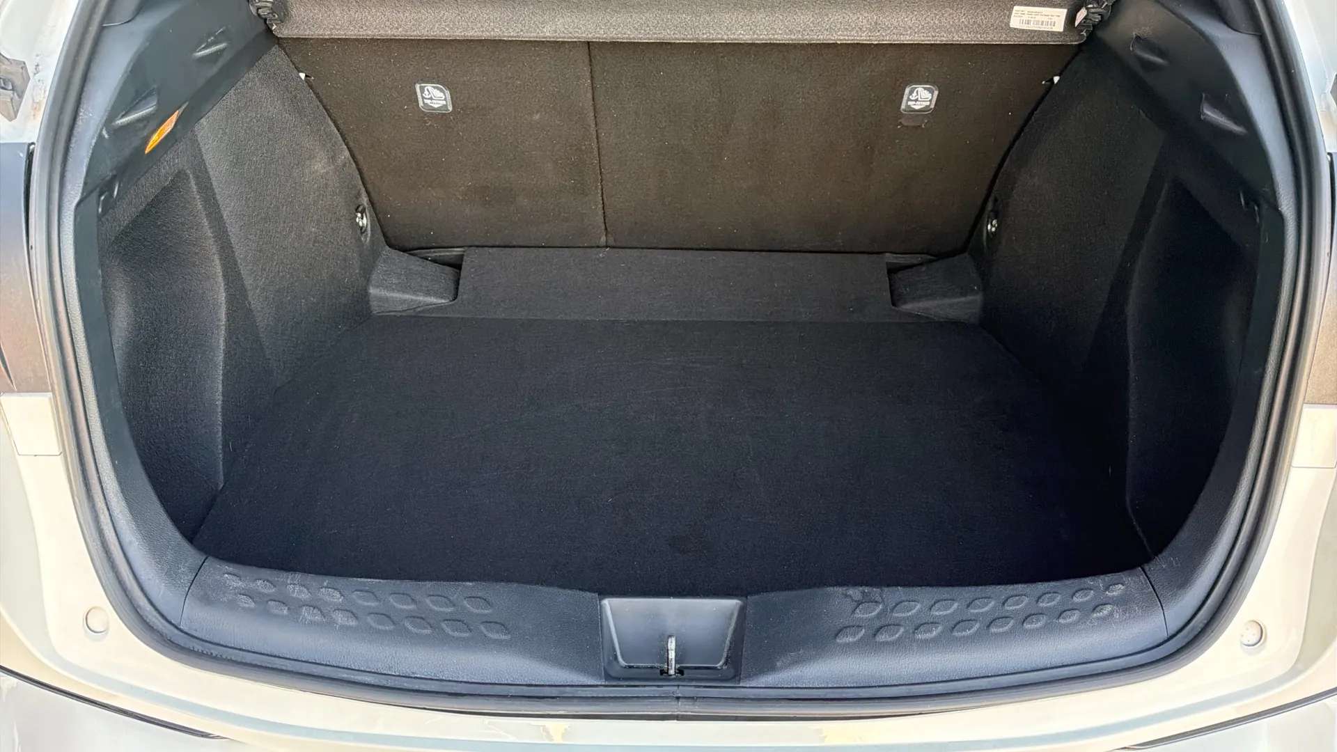 2023 TOYOTA C-HR 2023 TOYOTA C-HR