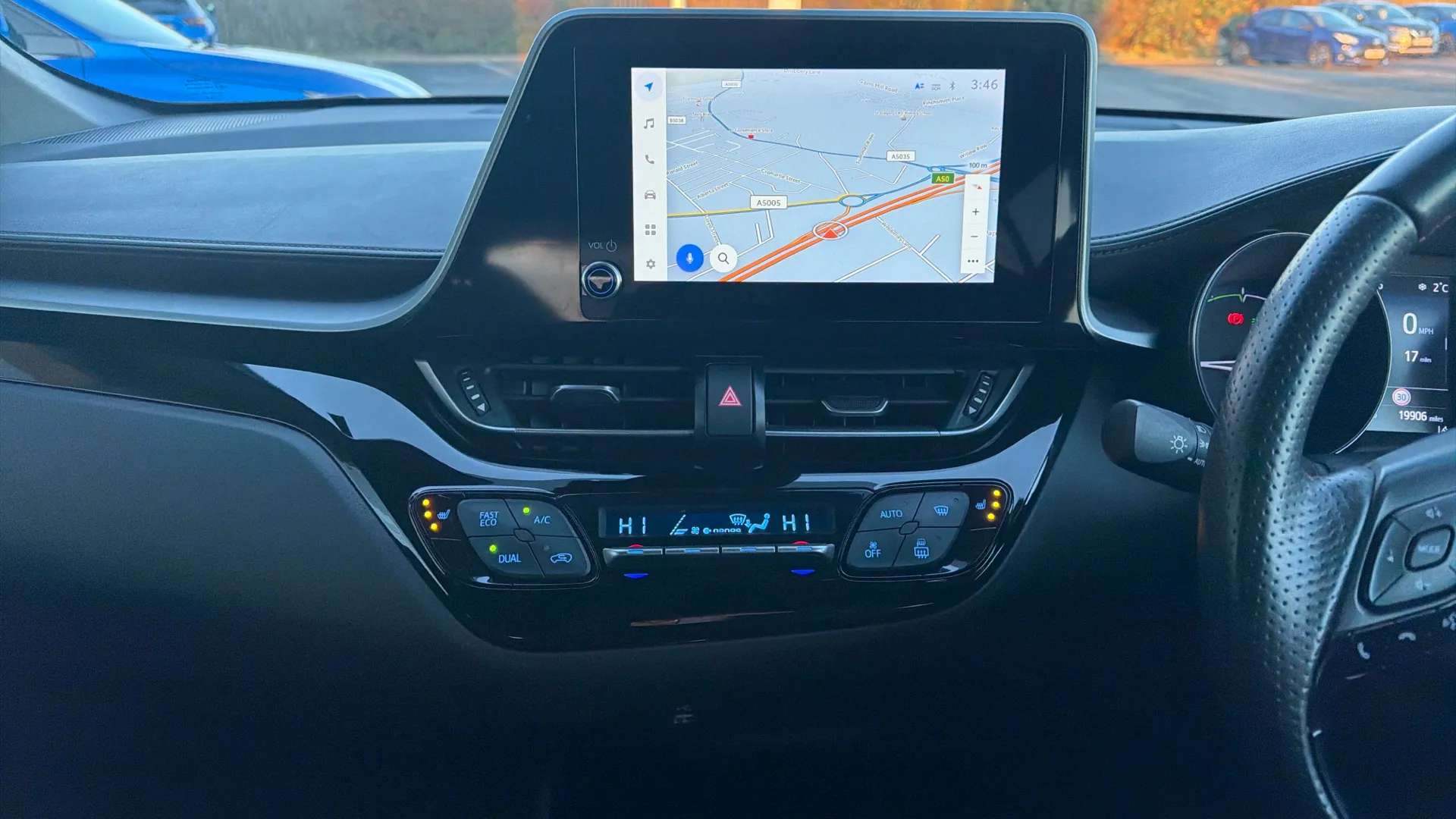 2023 TOYOTA C-HR 2023 TOYOTA C-HR