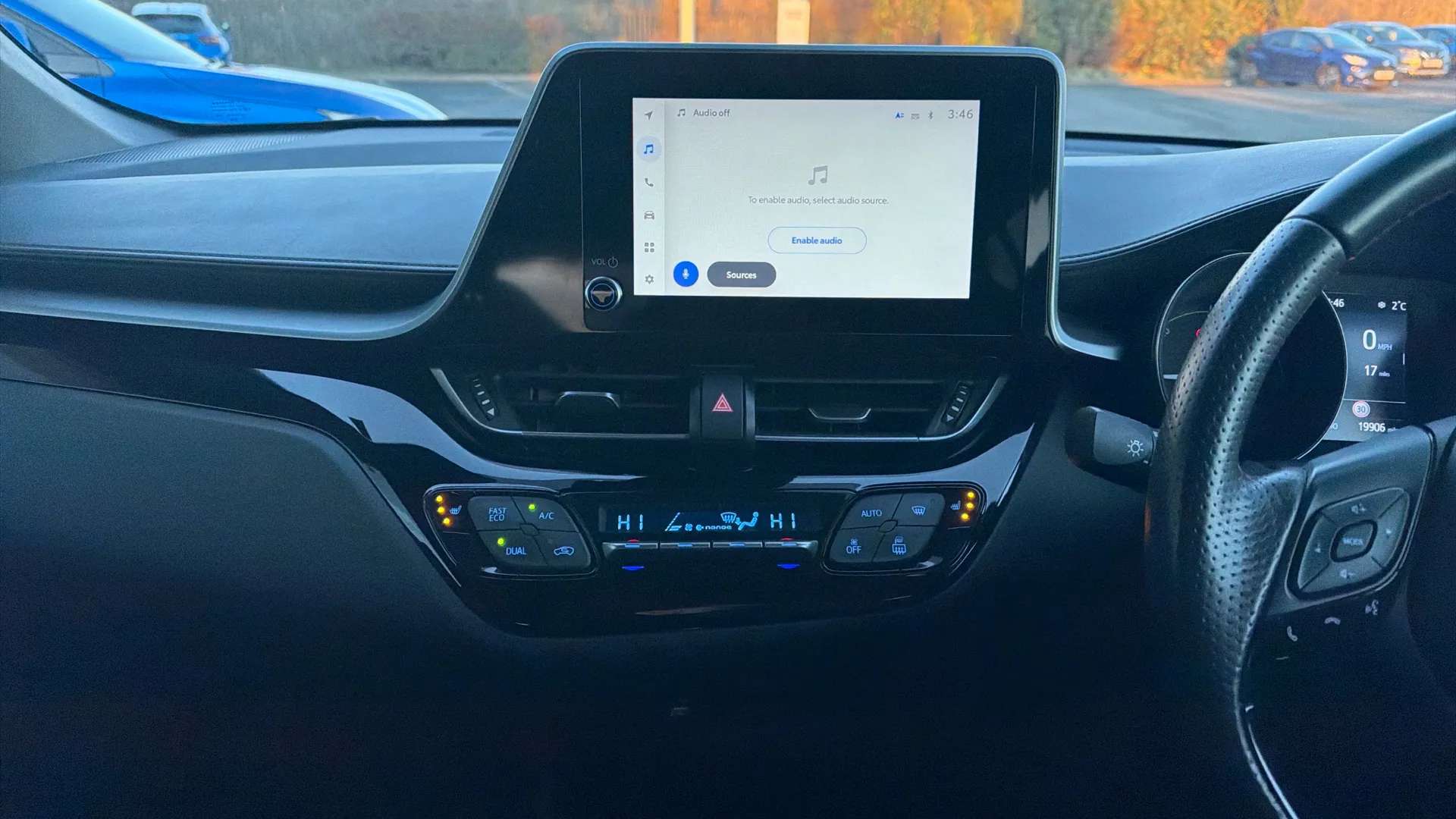 2023 TOYOTA C-HR 2023 TOYOTA C-HR