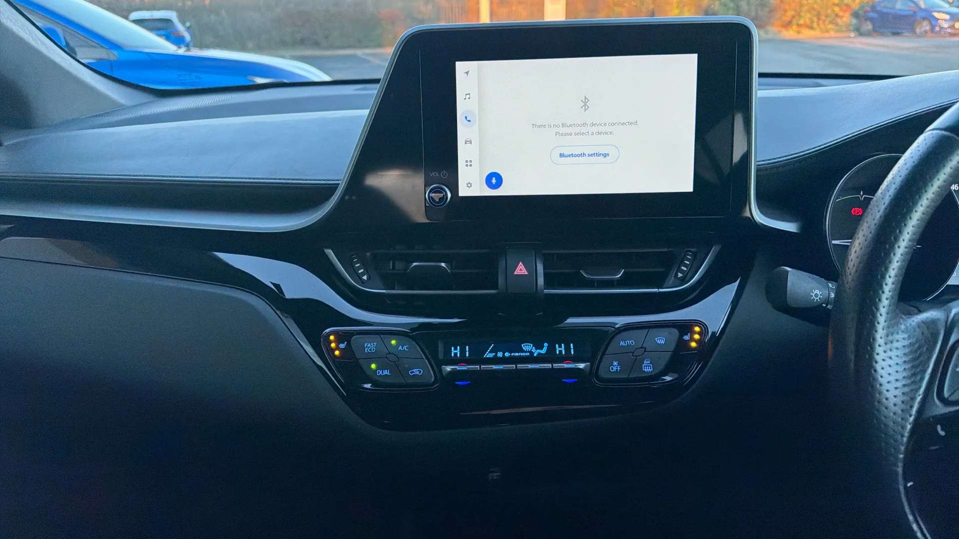 2023 TOYOTA C-HR 2023 TOYOTA C-HR