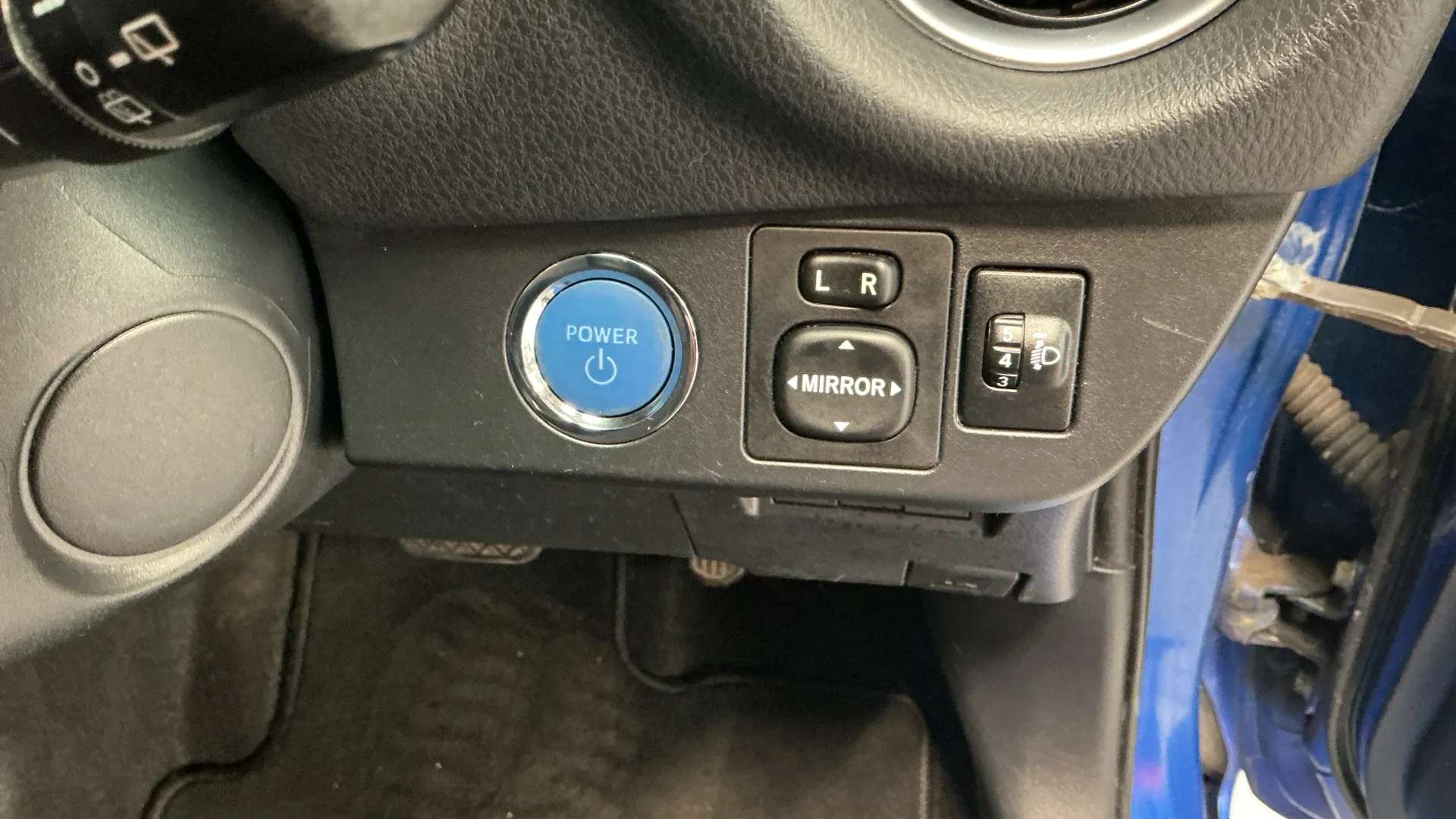 2019 TOYOTA YARIS 2019 TOYOTA YARIS
