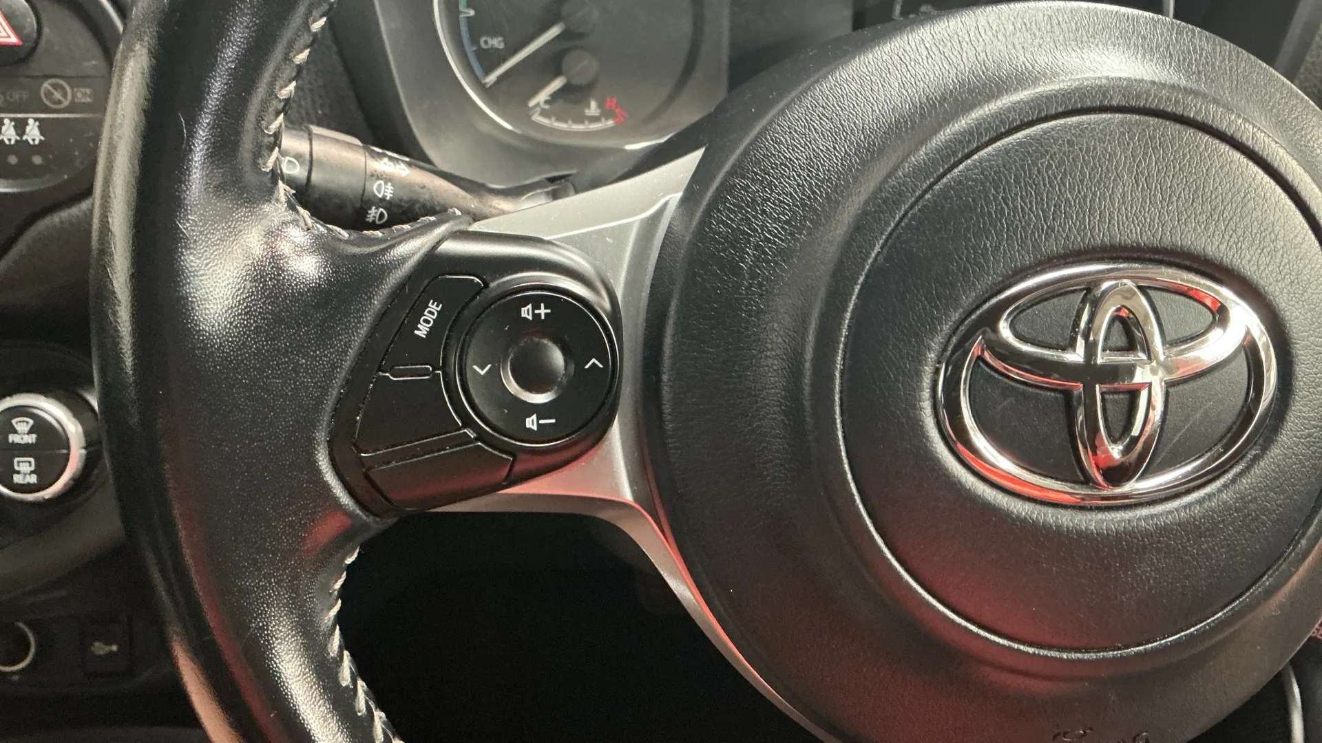 2019 TOYOTA YARIS 2019 TOYOTA YARIS