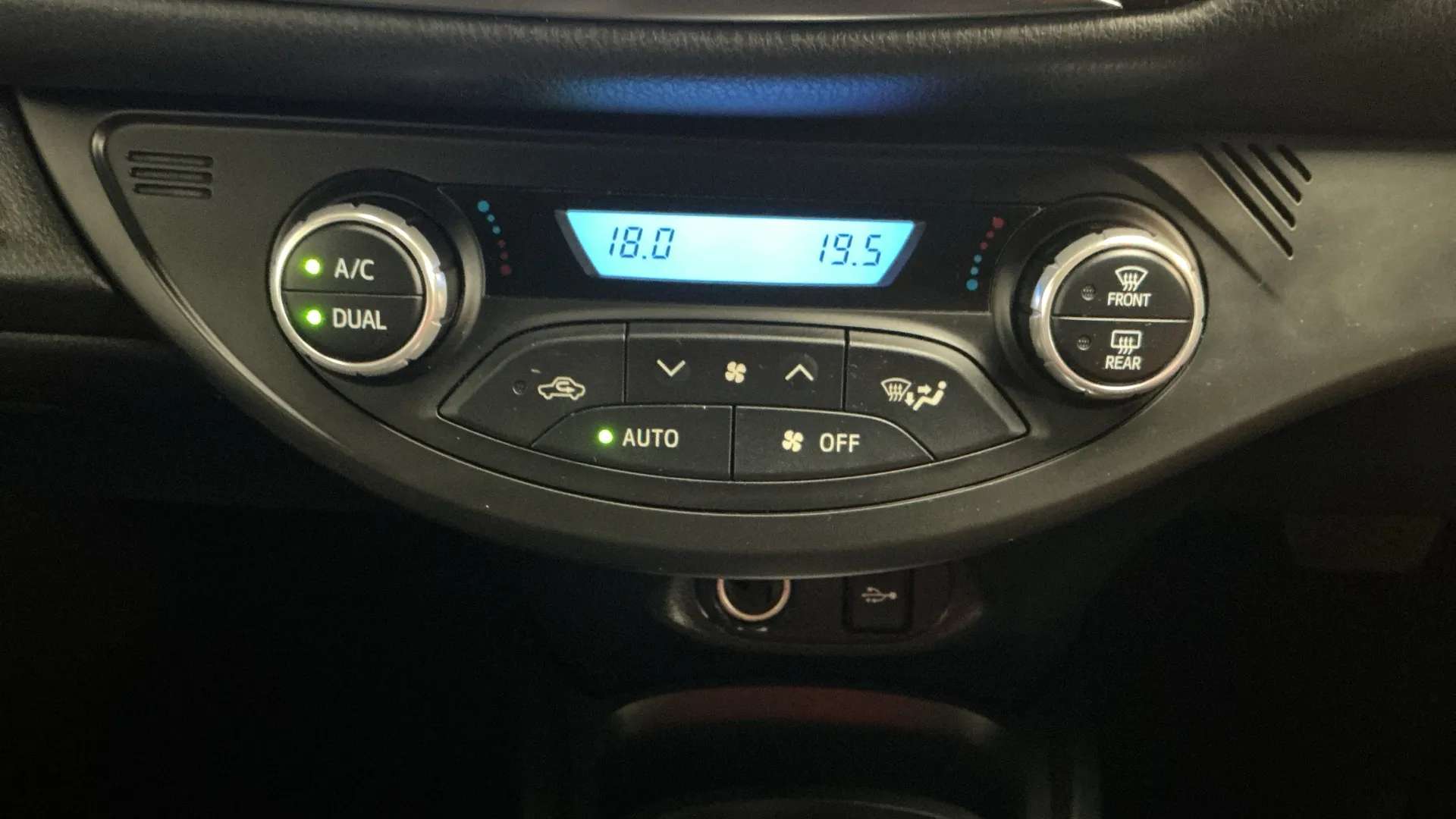 2019 TOYOTA YARIS 2019 TOYOTA YARIS